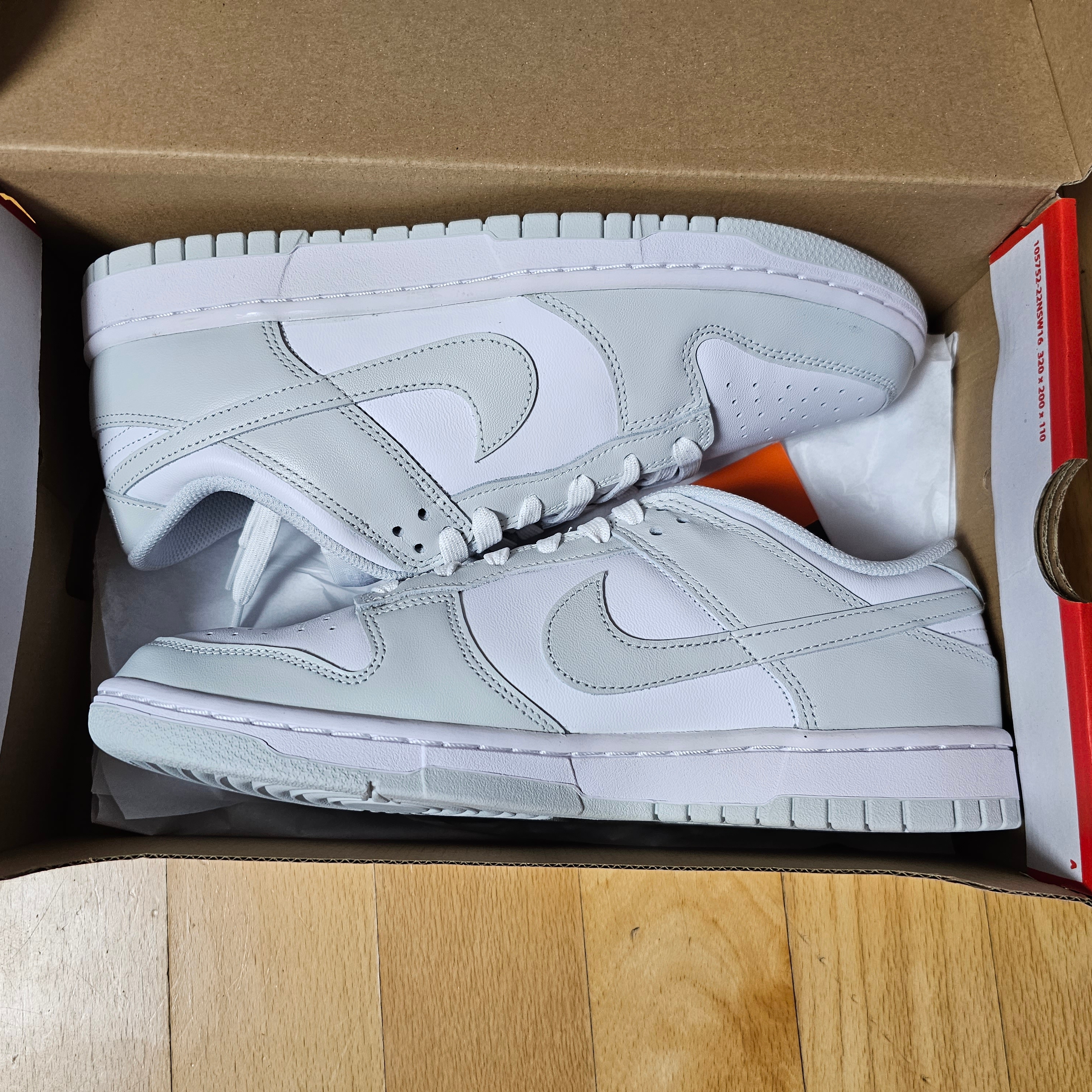 (W) Nike Dunk Low Photon Dust 착용 스타일 - 1