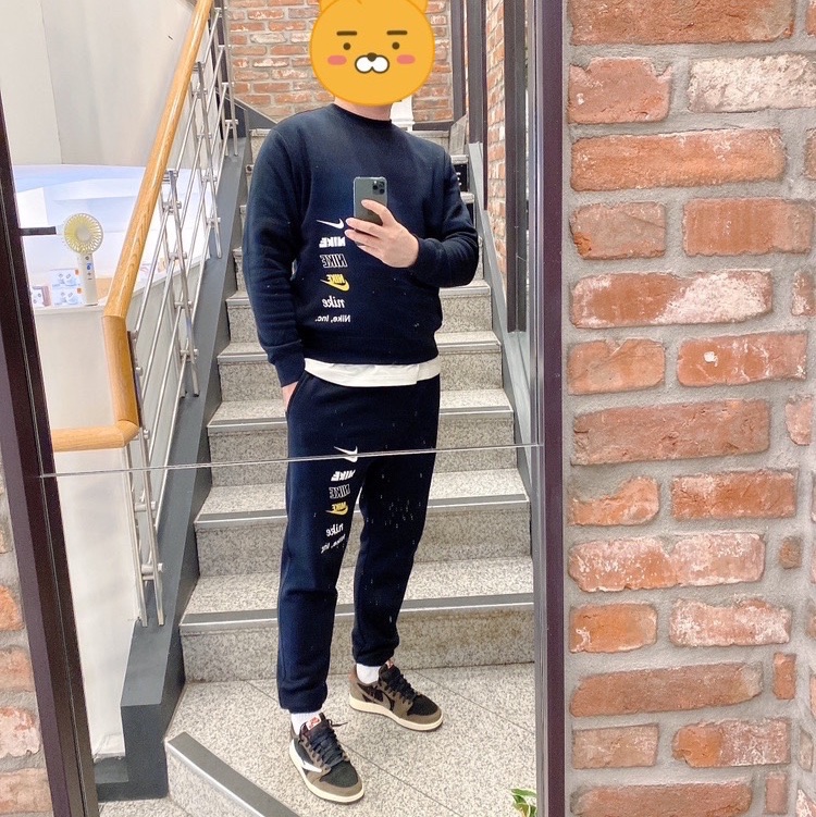 Jordan 1 x Travis Scott Retro Low OG SP Mocha 착용 스타일