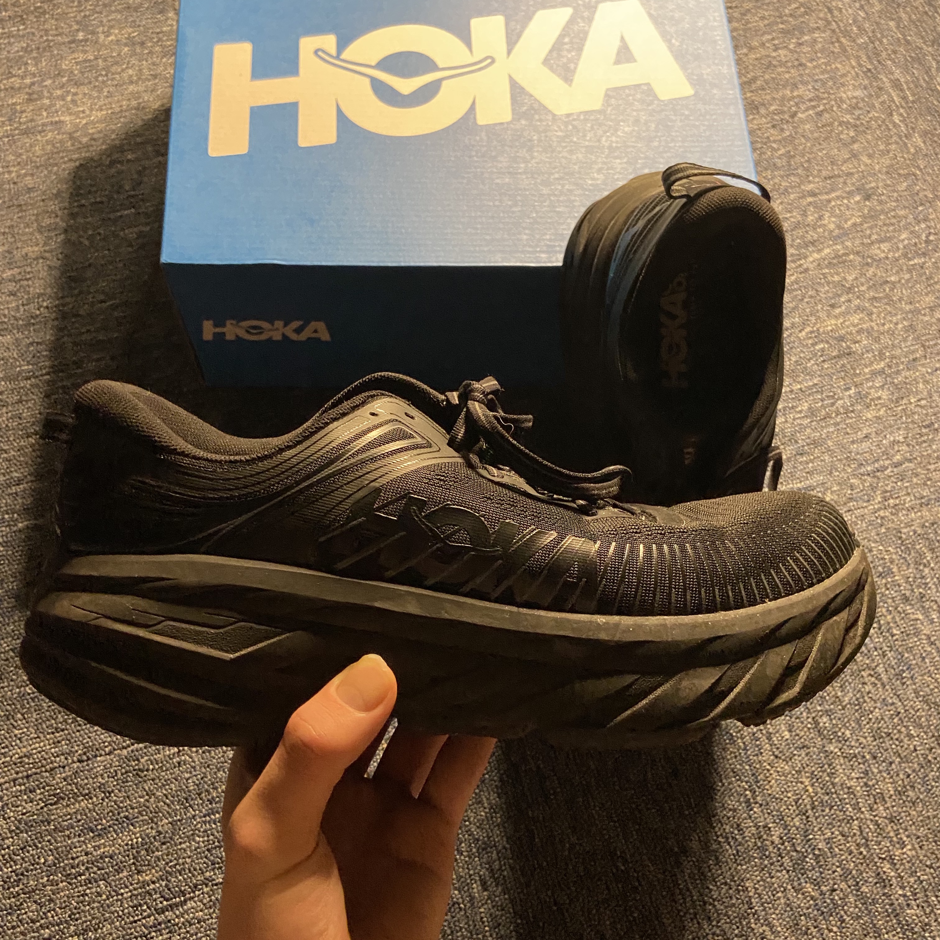 Hoka Bondi 7 Black - Wide 착용 스타일