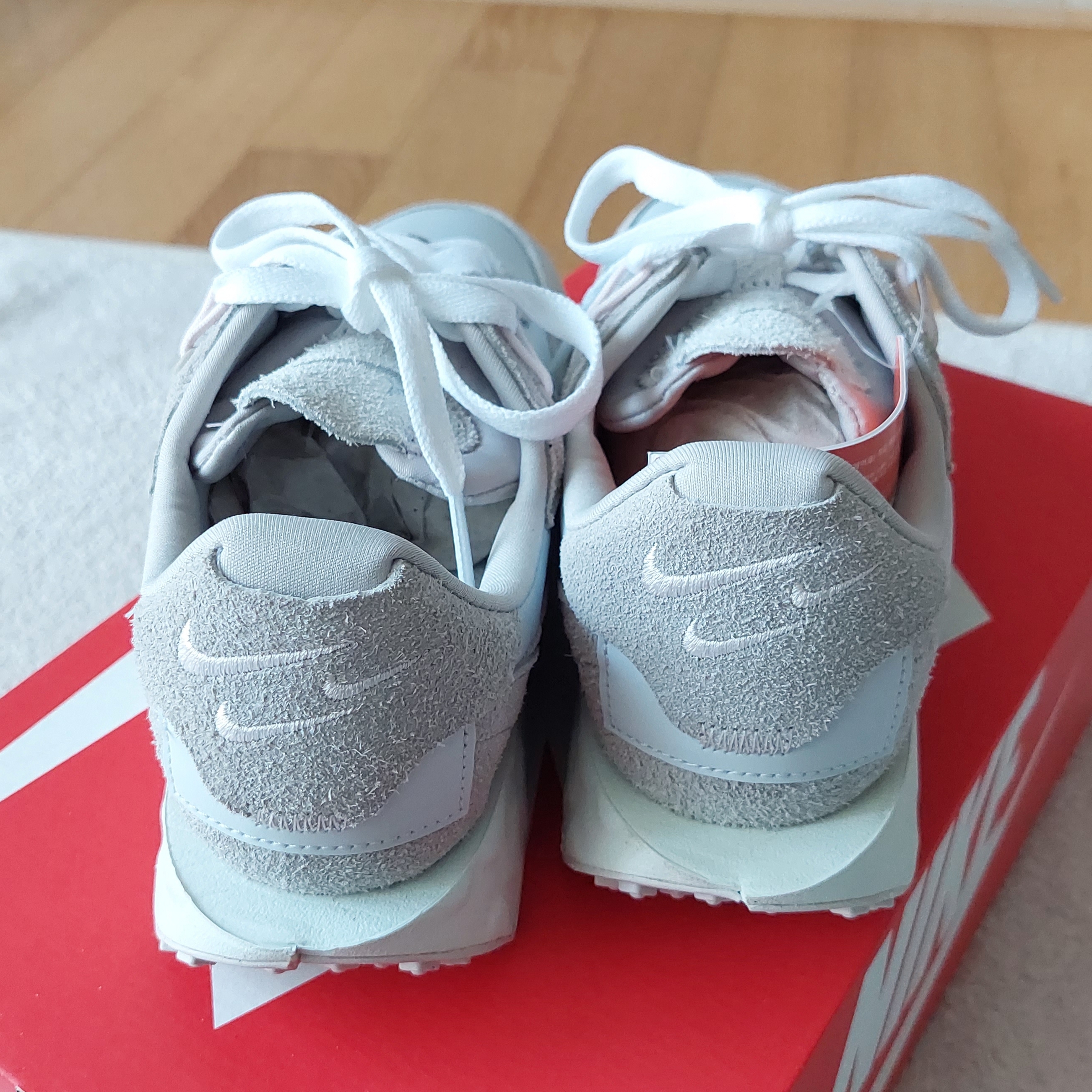 (W) Nike Fontanka Waffle Pure Platinum 착용 스타일 - 4