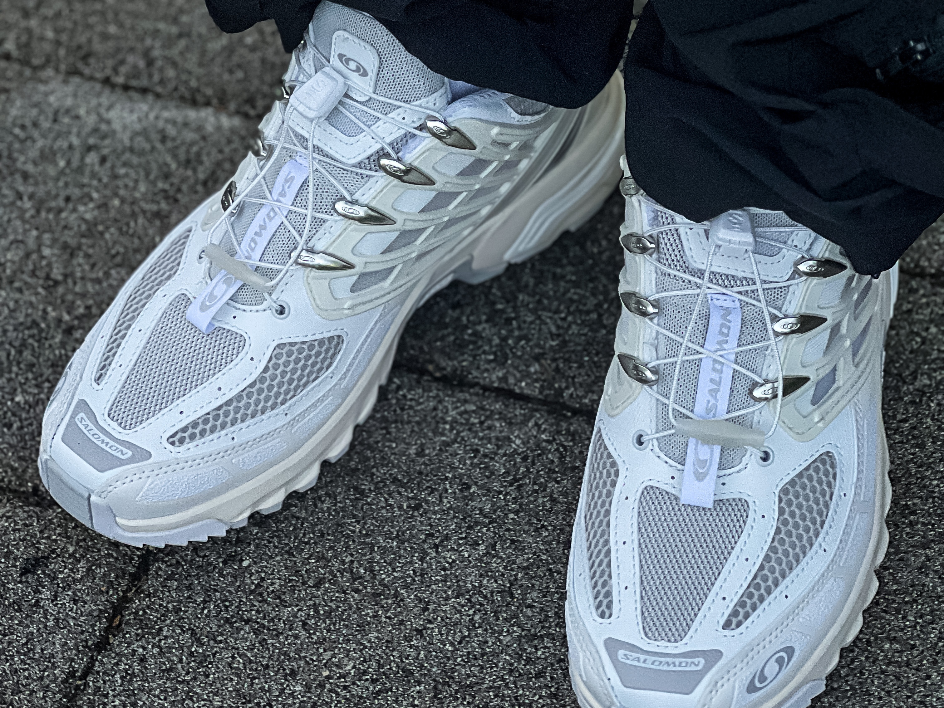 Salomon ACS Pro White Vanilla Ice 착용 스타일 - 5