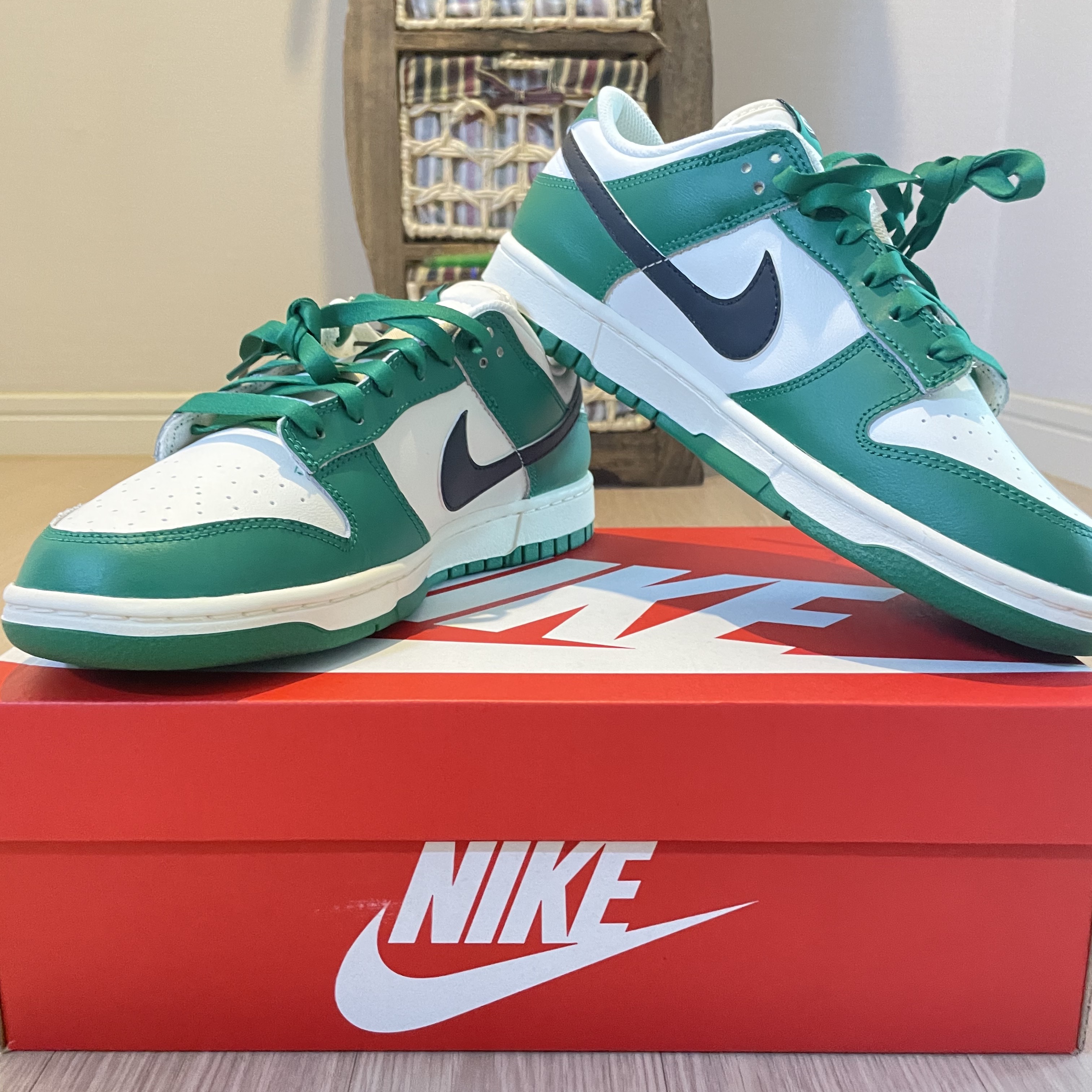 Nike Dunk Low Retro SE Jackpot Malachite 착용 스타일