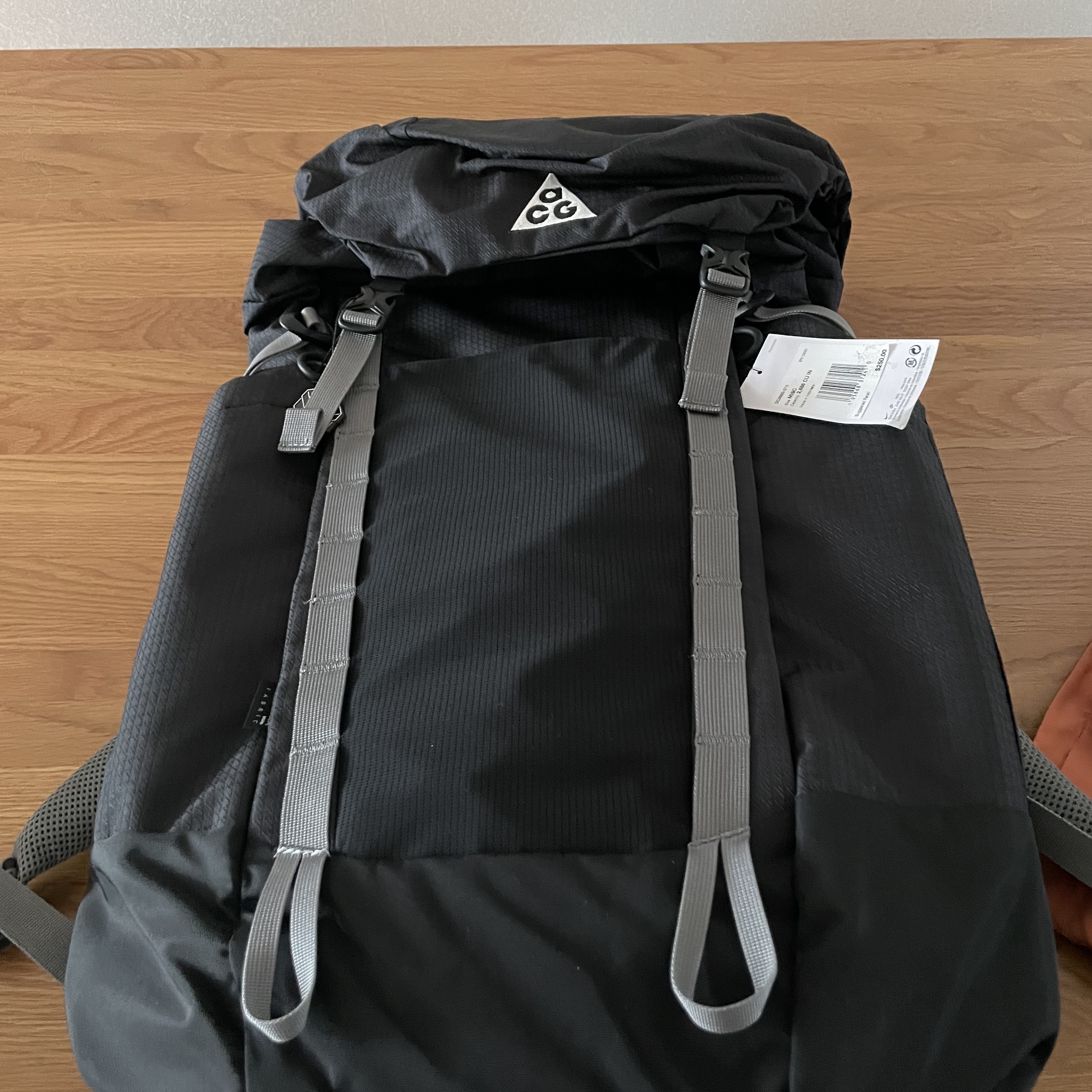 Nike ACG 36 Backpack Black 착용 스타일