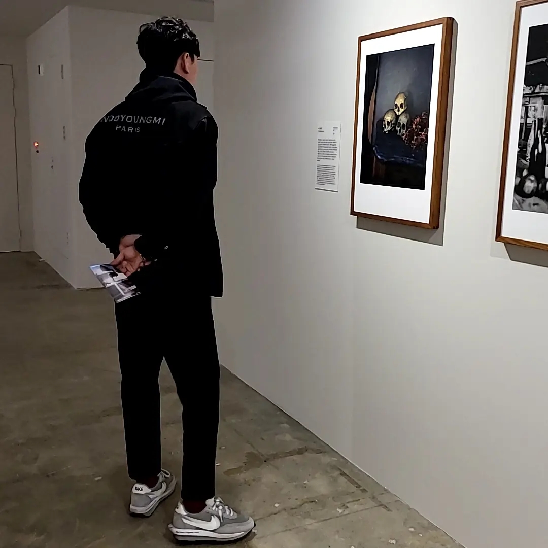 Wooyoungmi Denim Back Logo Shirt Black - 23SS, Nike x Sacai x Fragment LDWaffle Light Smoke Grey 착용 스타일 - 2