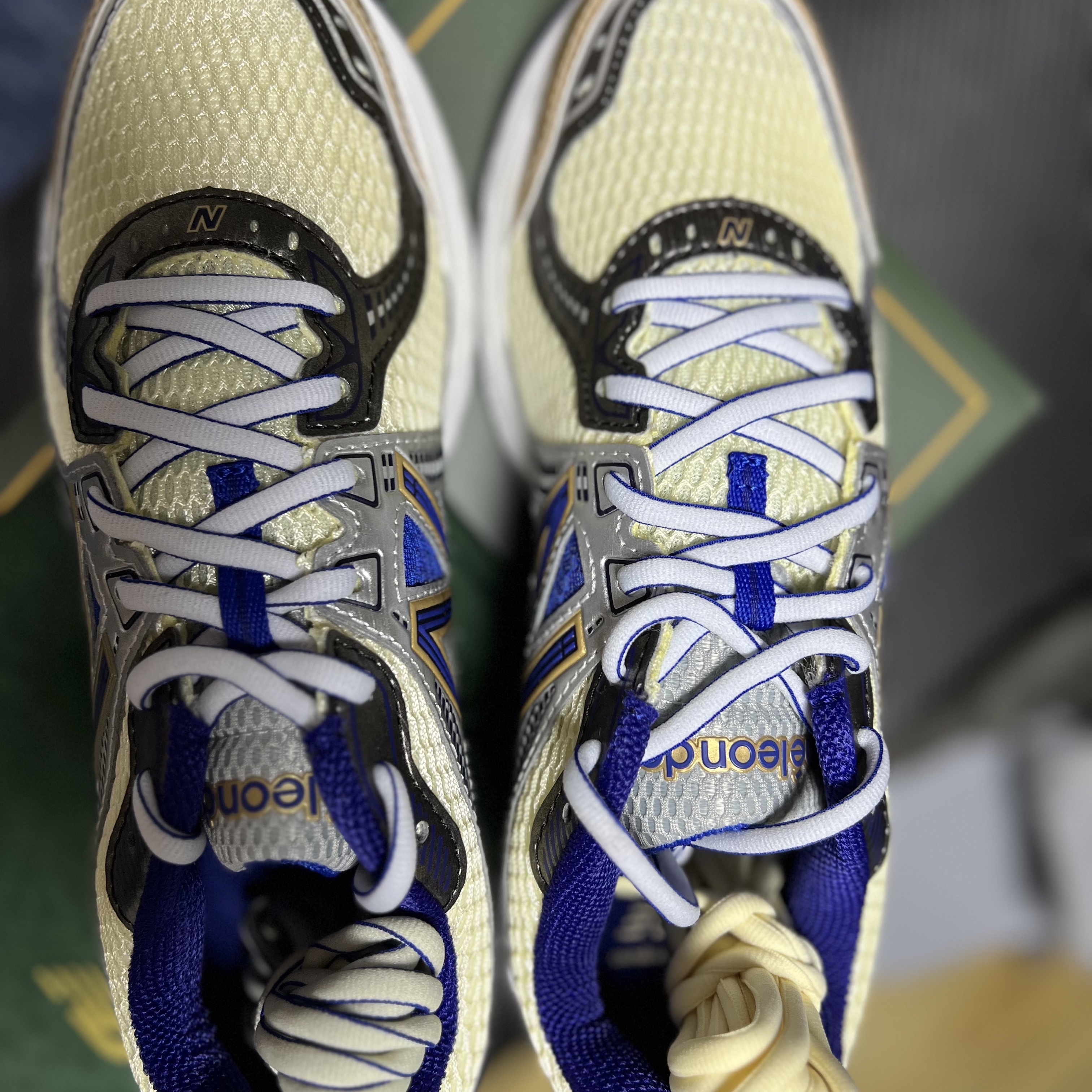 New Balance x Aime Leon Dore 860v2 Blue 착용 스타일 - 1