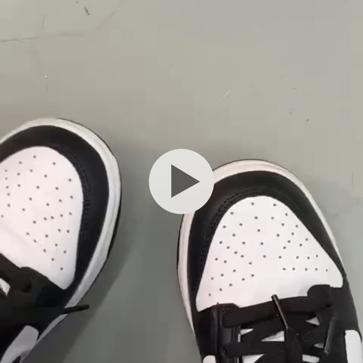 Nike Dunk Low Retro Black 착용 스타일