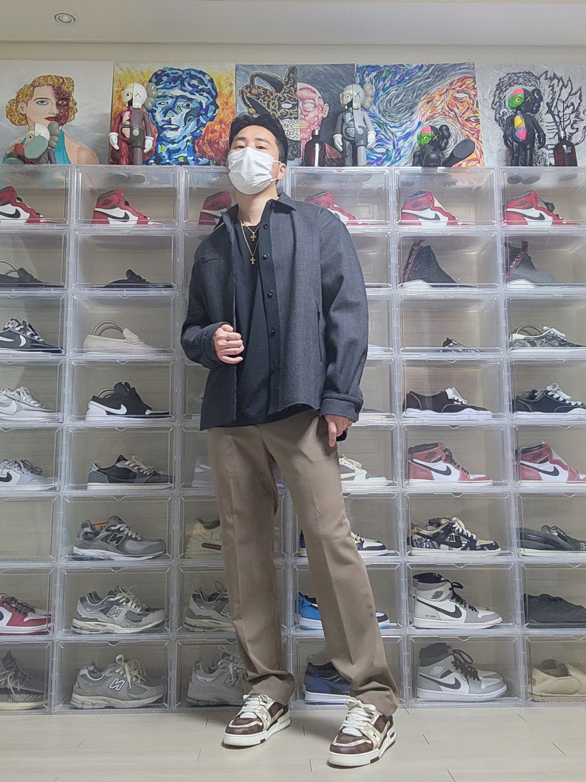 Louis Vuitton LV Trainer Sneakers Damier Ebene 착용 스타일