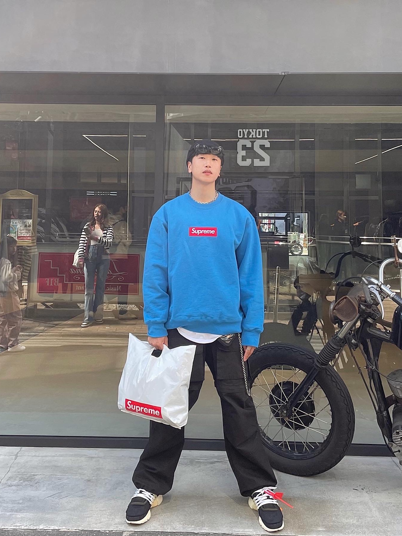 Supreme Box Logo Crewneck Blue - 22FW, Project G/R Convertible Tactical Pants Black 착용 스타일 - 4