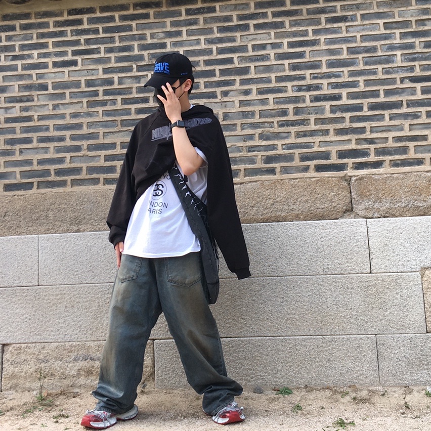 Balenciaga 3XL Sneakers White Red, Project G/R Mind Slaughter Vintage Washeed Hoodie Black 착용 스타일 - 1