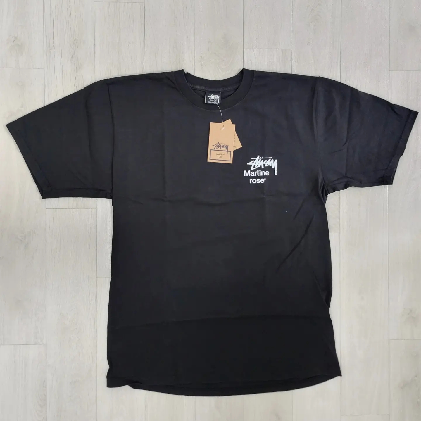 Stussy x Martine Rose Collage Pigment Dyed T-Shirt Black 착용 스타일 - 1