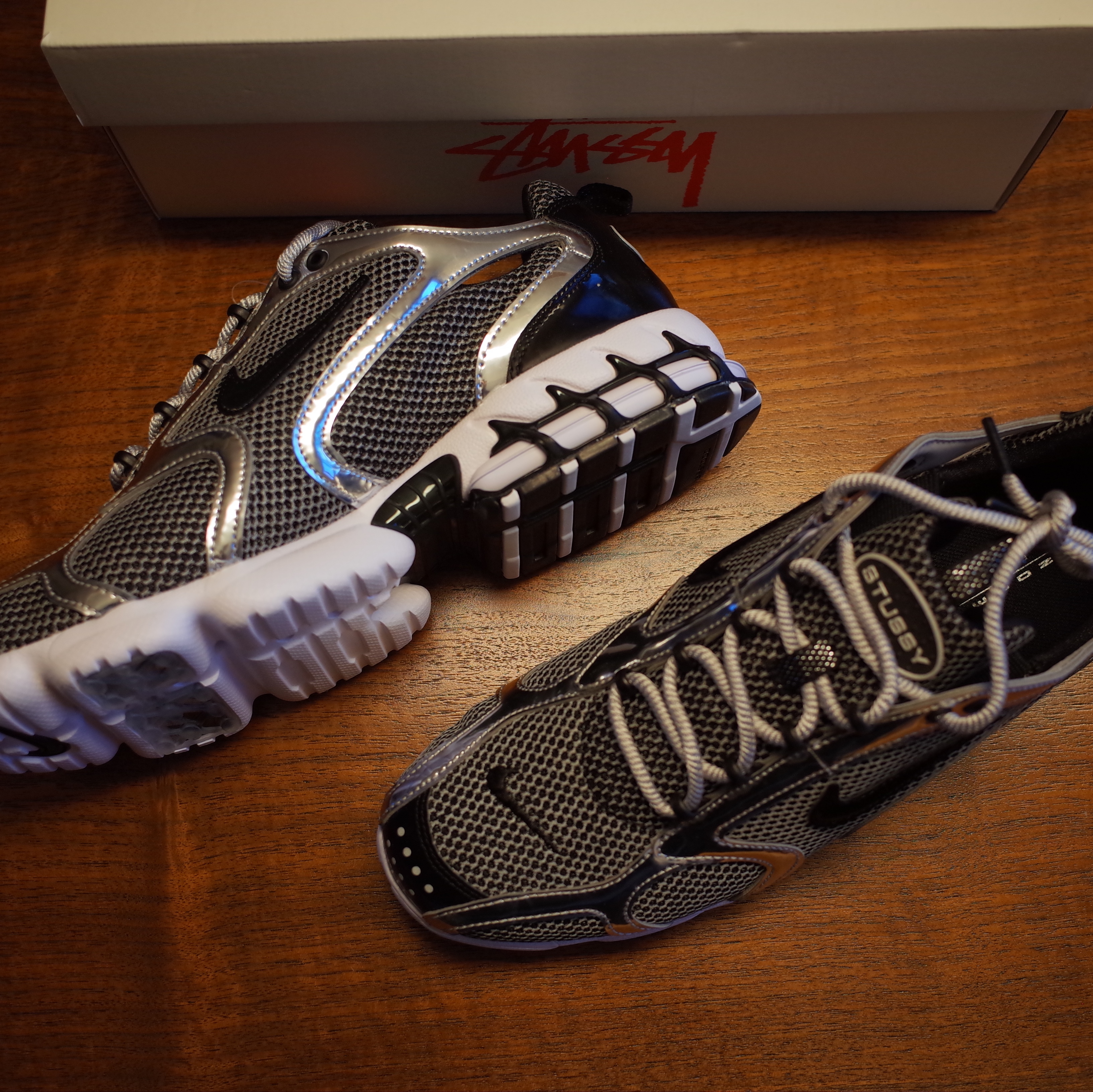 Nike x Stussy Air Zoom Spiridon Cage 2 Pure Platinum 착용 스타일