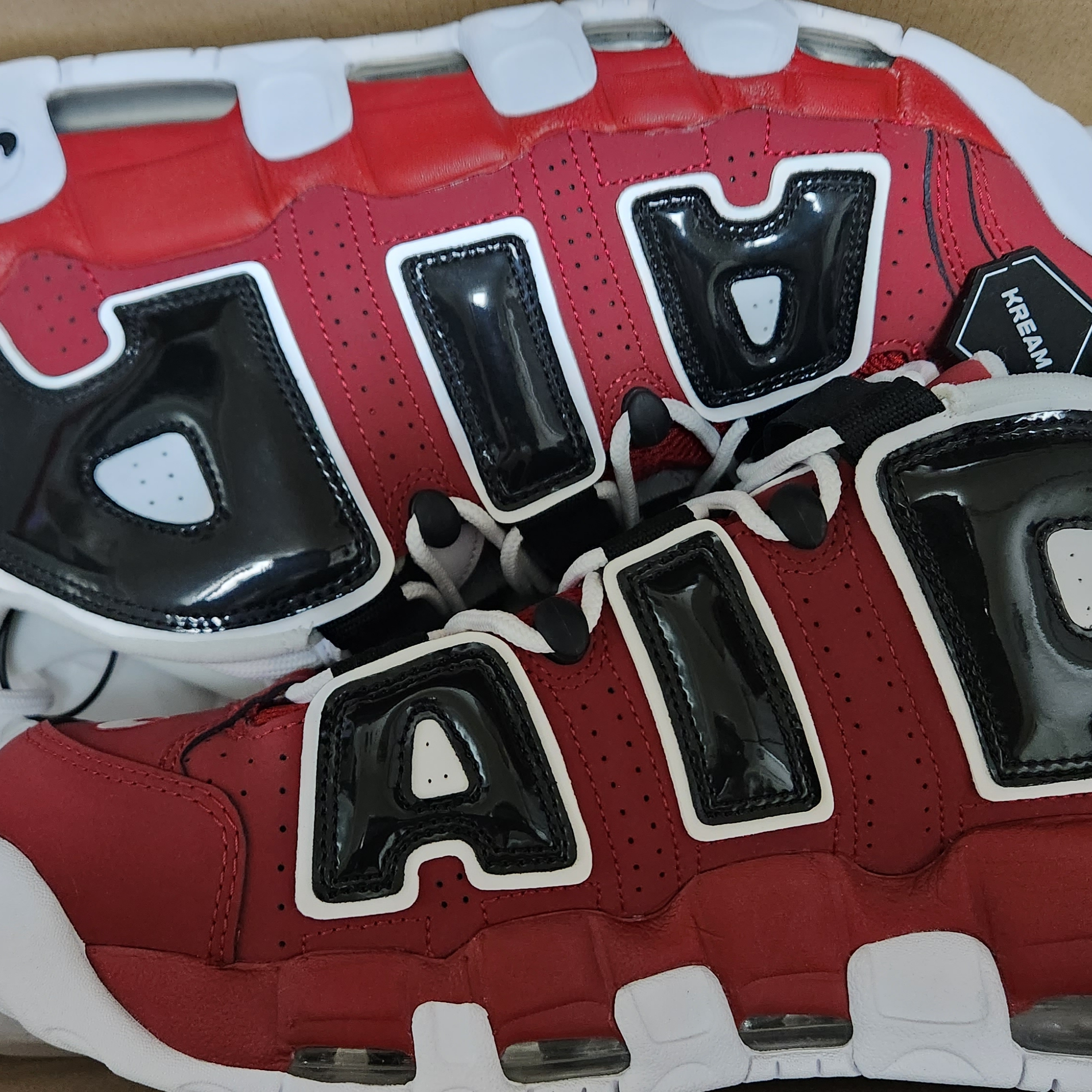 Nike Air More Uptempo 96 Bulls 2021 착용 스타일