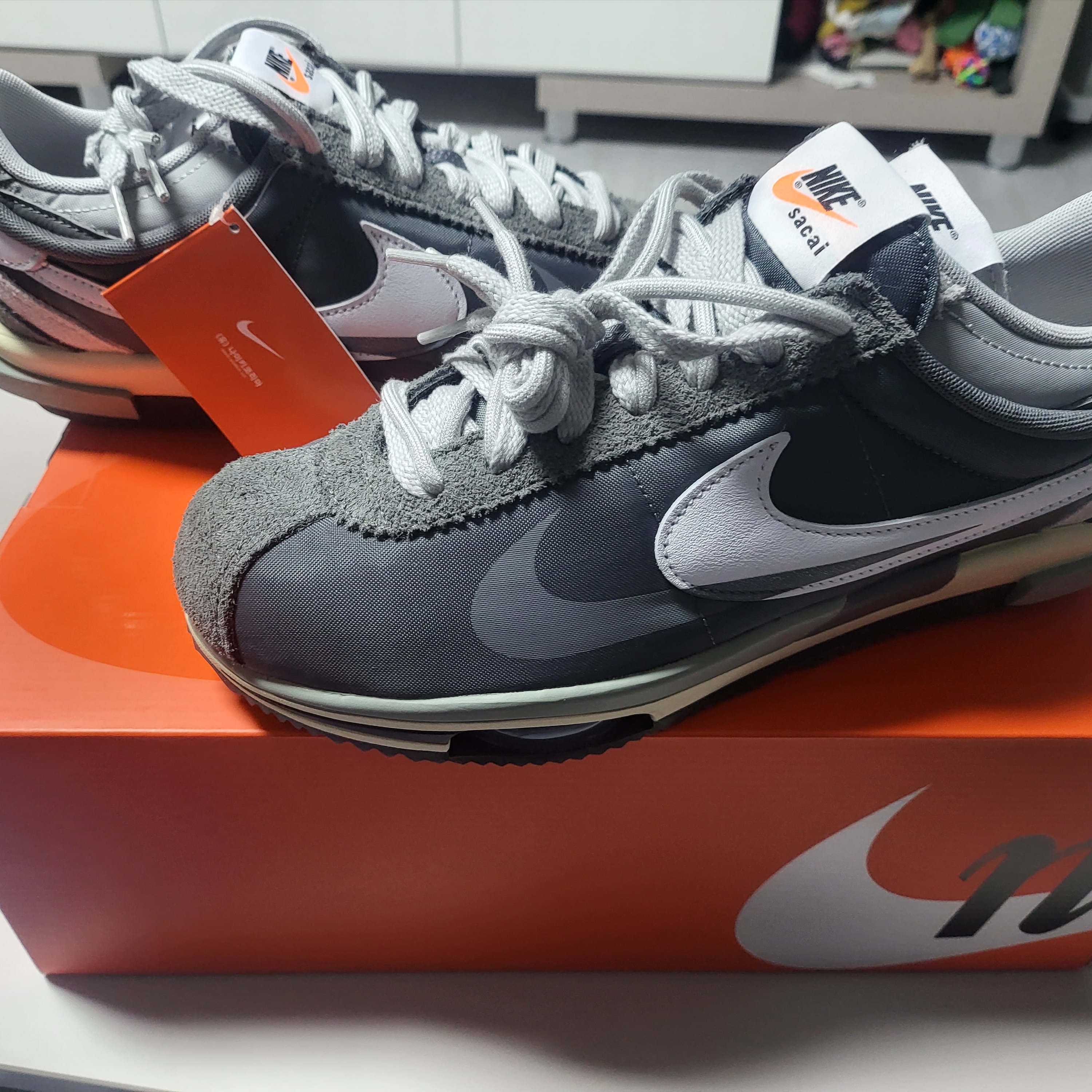 Nike x Sacai Zoom Cortez SP Iron Grey 착용 스타일