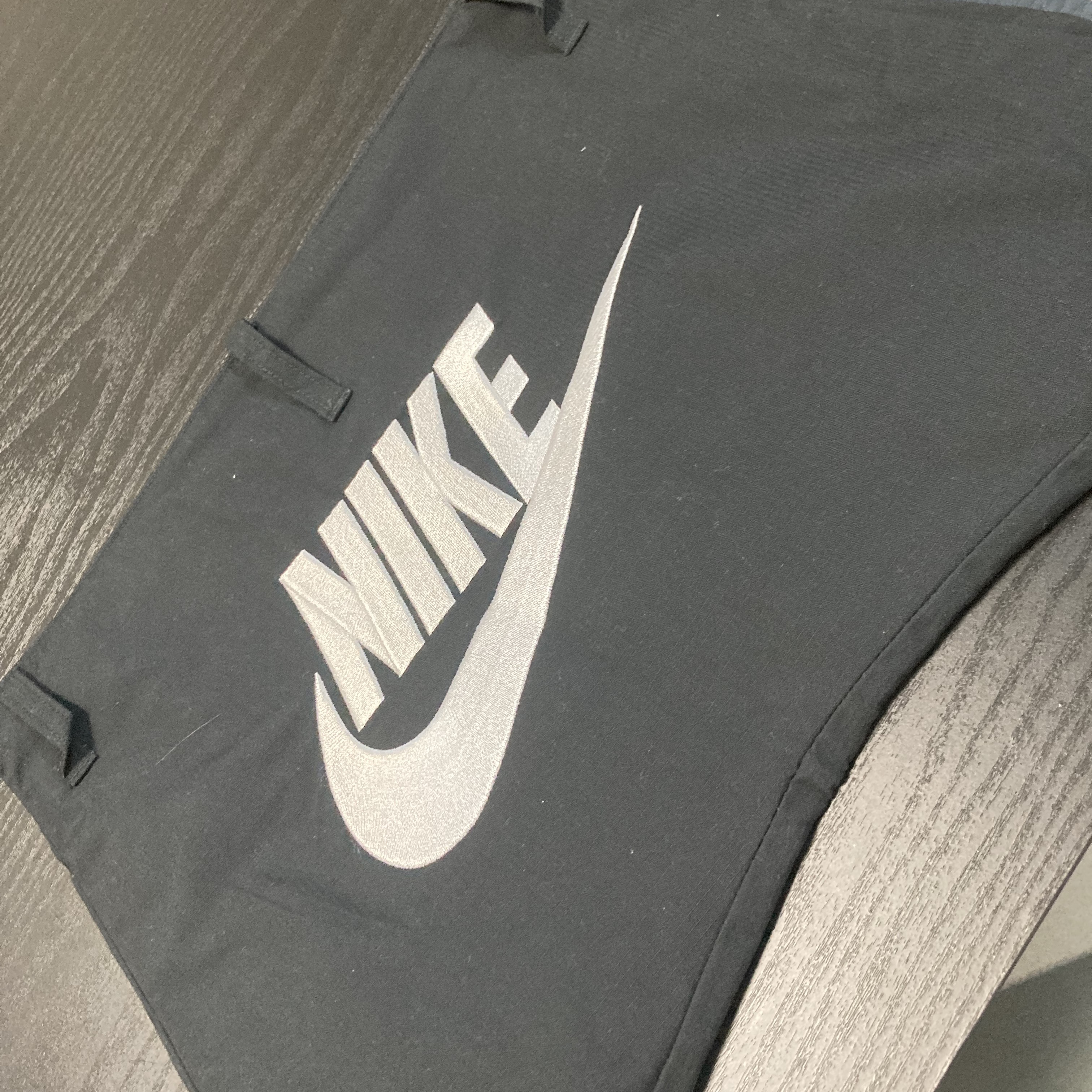 Nike x Peaceminusone Wide Pants Black (DR0096-010) 착용 스타일 - 2