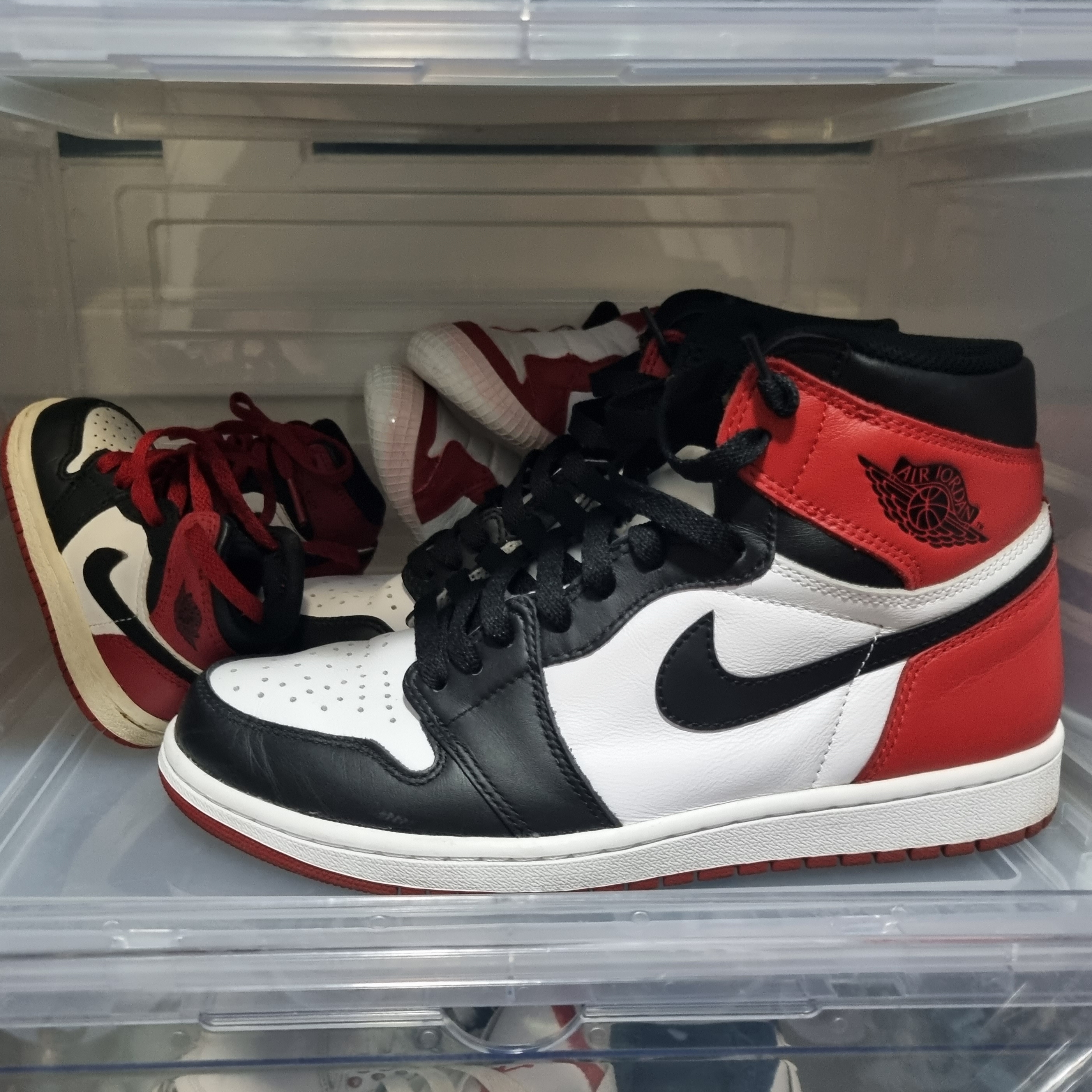 Jordan 1 Retro High OG Black Toe 2016, (GS) Jordan 1 Retro High OG Black Toe 2013 착용 스타일