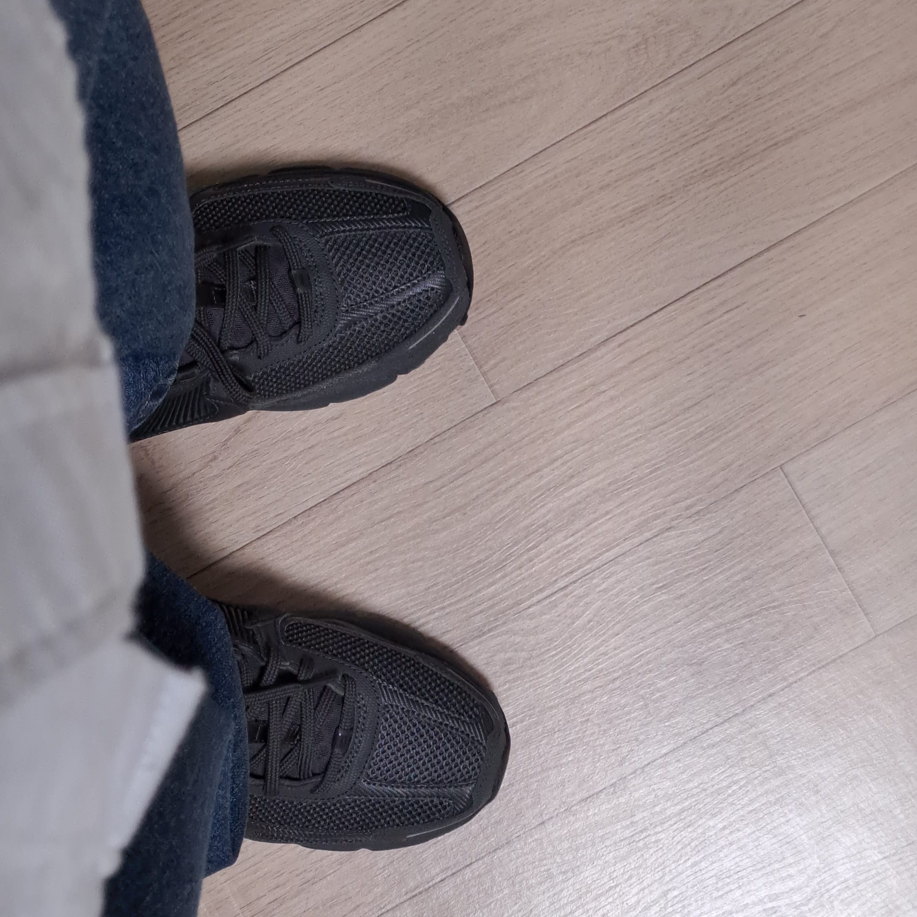 Nike Zoom Vomero 5 SP Anthracite 2023 착용 스타일