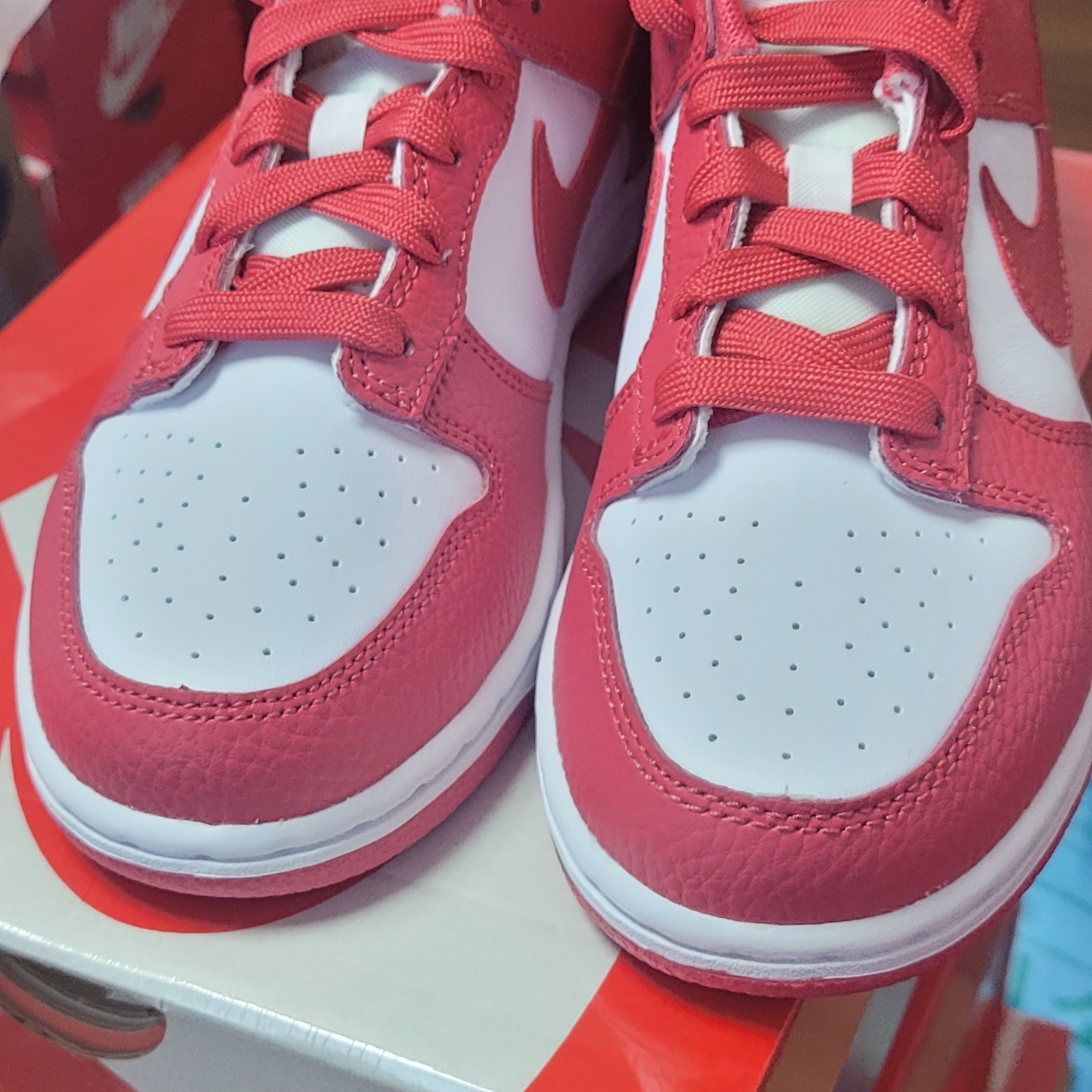 (PS) Nike Dunk Low Archeo Pink 착용 스타일