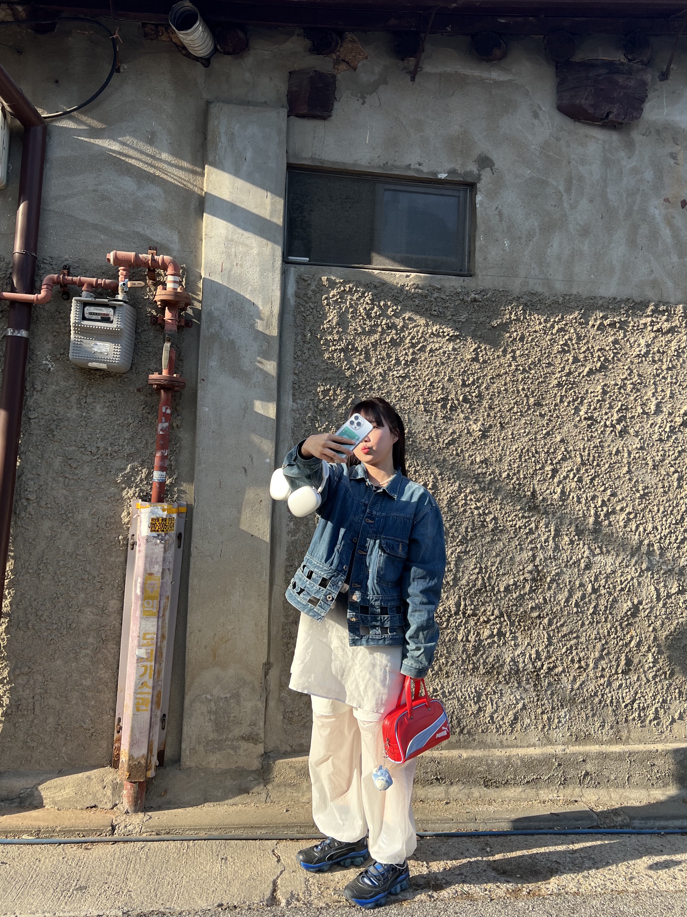 (W) Asics x Kiko Kostadinov x Hysteric Glamour Gel-Quantum Lylia Pure Silver Blue Expanse, Apple AirPods Max Lightning Silver (Korean Ver.) 착용 스타일