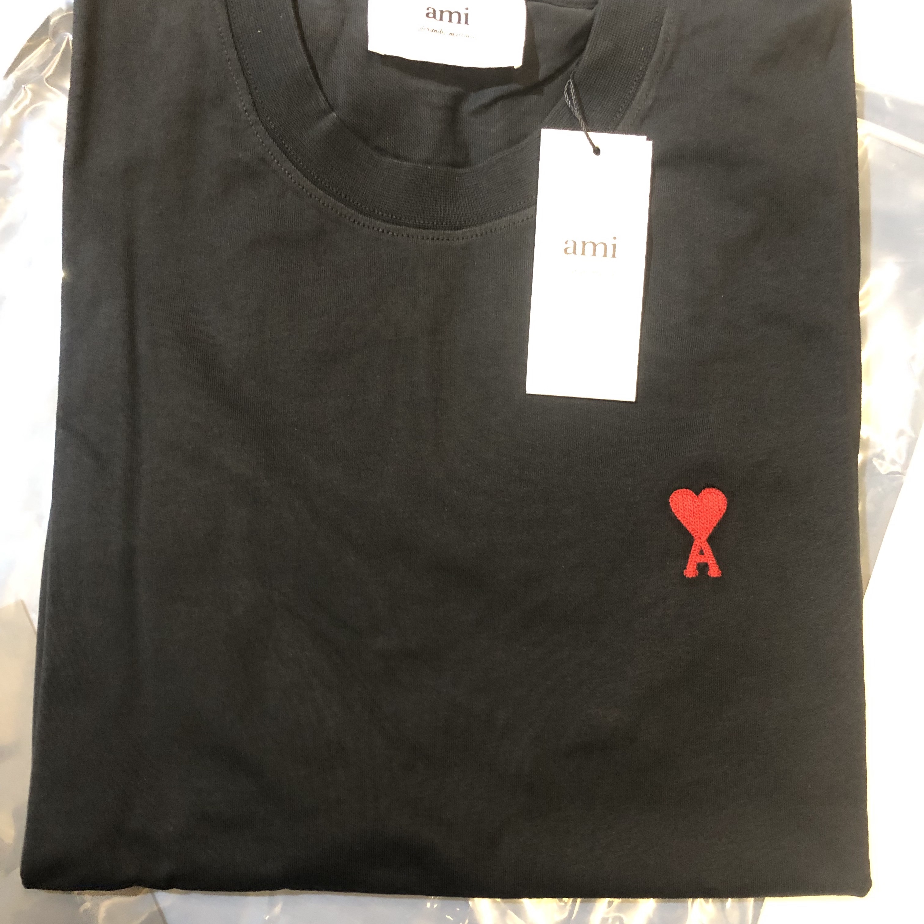 AMI de Coeur T-Shirt Black 착용 스타일