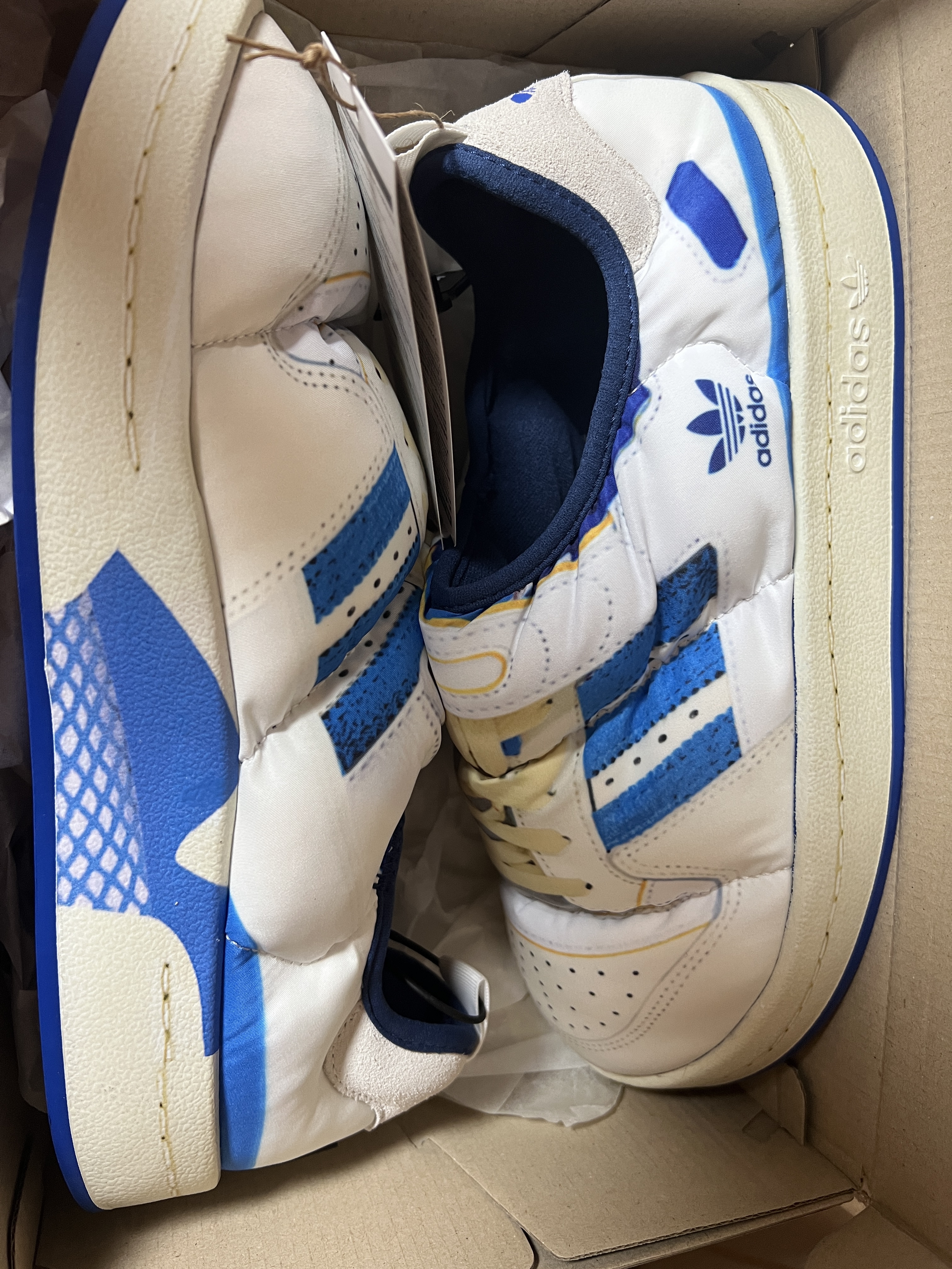 Adidas Puffylette Forum 84 Cloud White 착용 스타일
