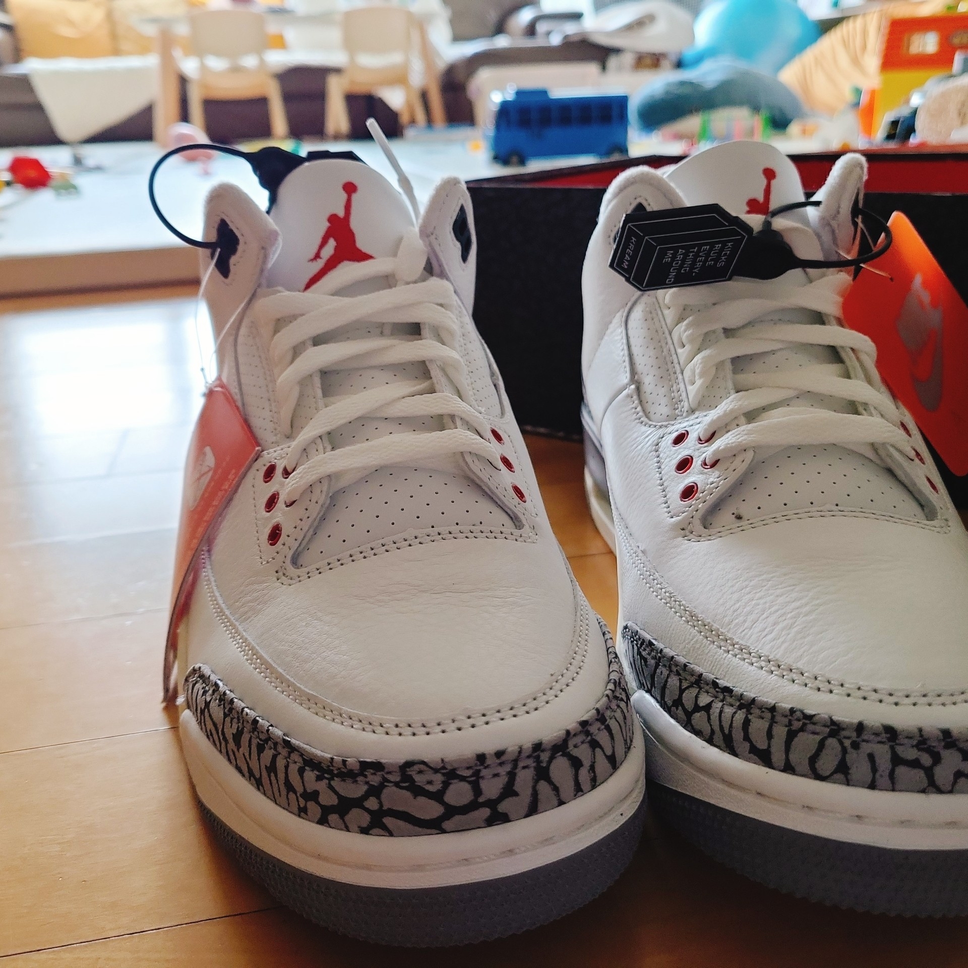 Jordan 3 Retro White Cement Reimagined 착용 스타일 - 3