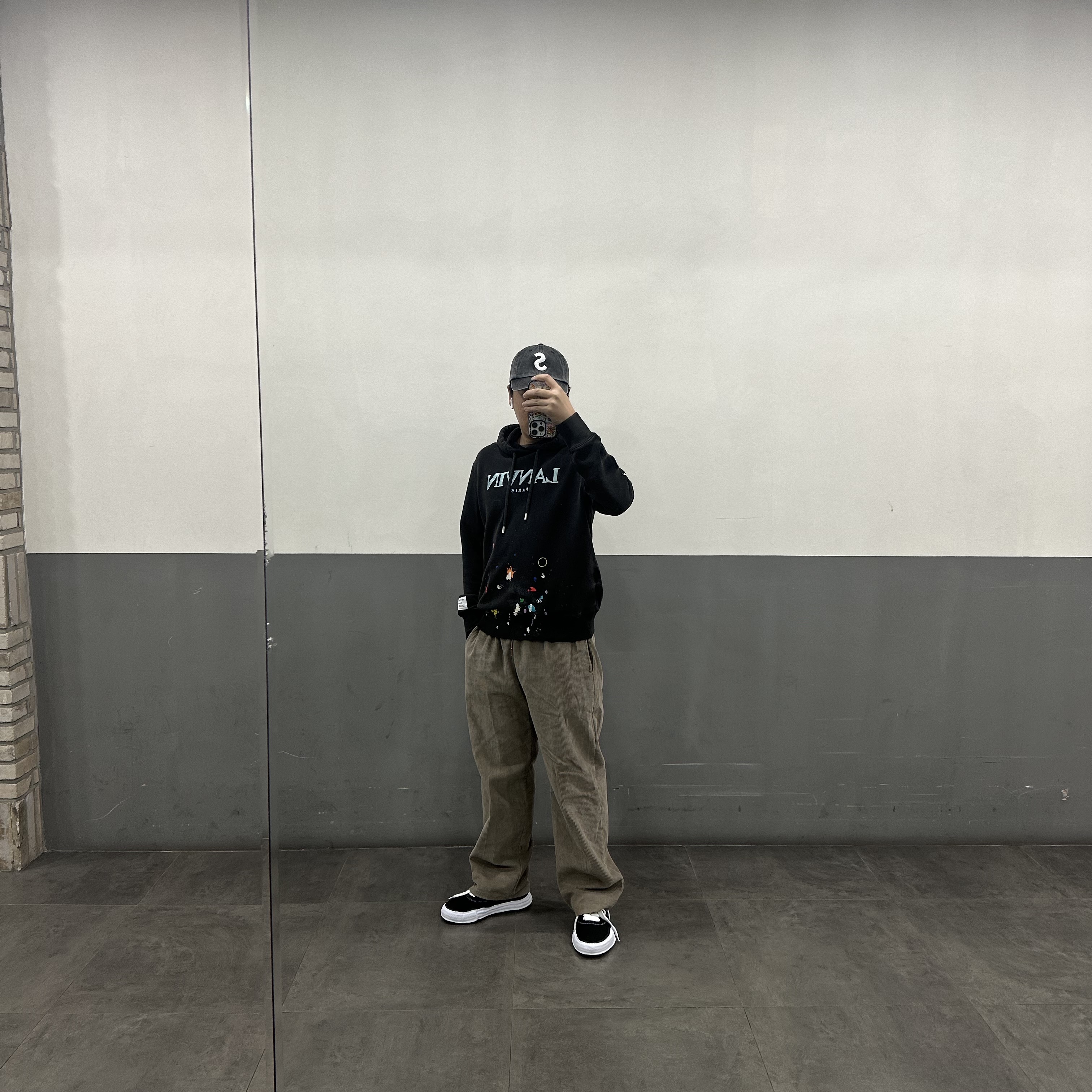 Maison Mihara Yasuhiro Baker OG Sole Canvas Low Cut Sneakers Black 착용 스타일