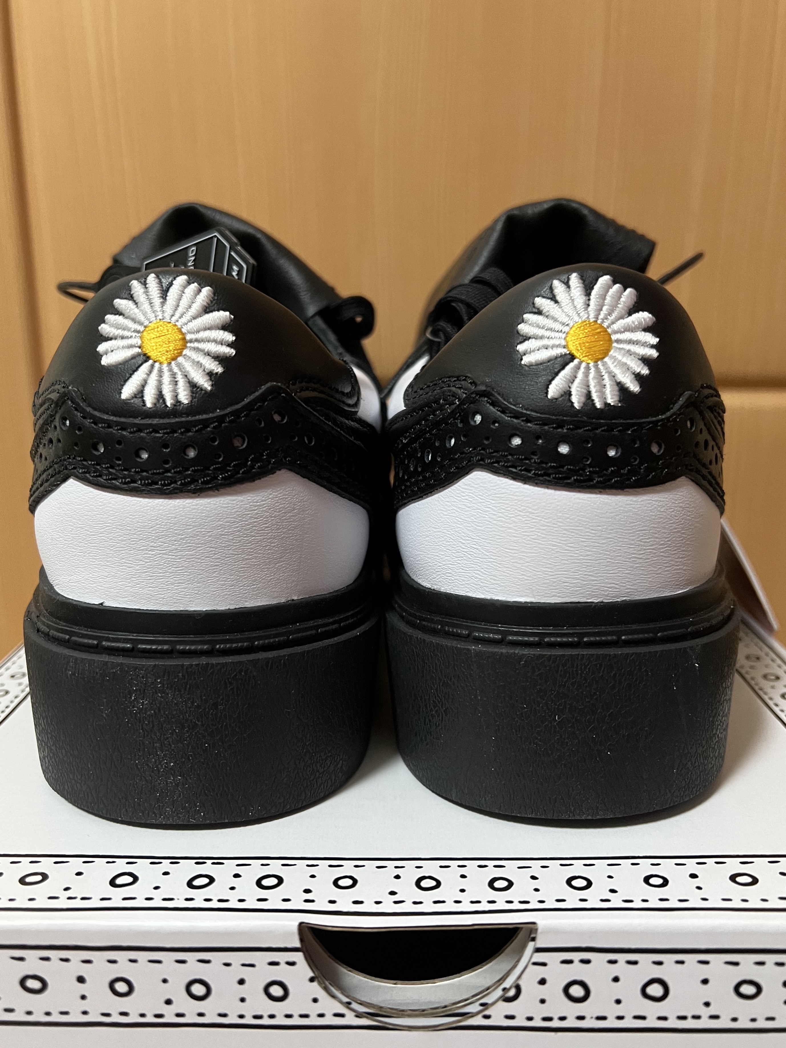 Nike x Peaceminusone Kwondo1 Black and White 착용 스타일 - 4