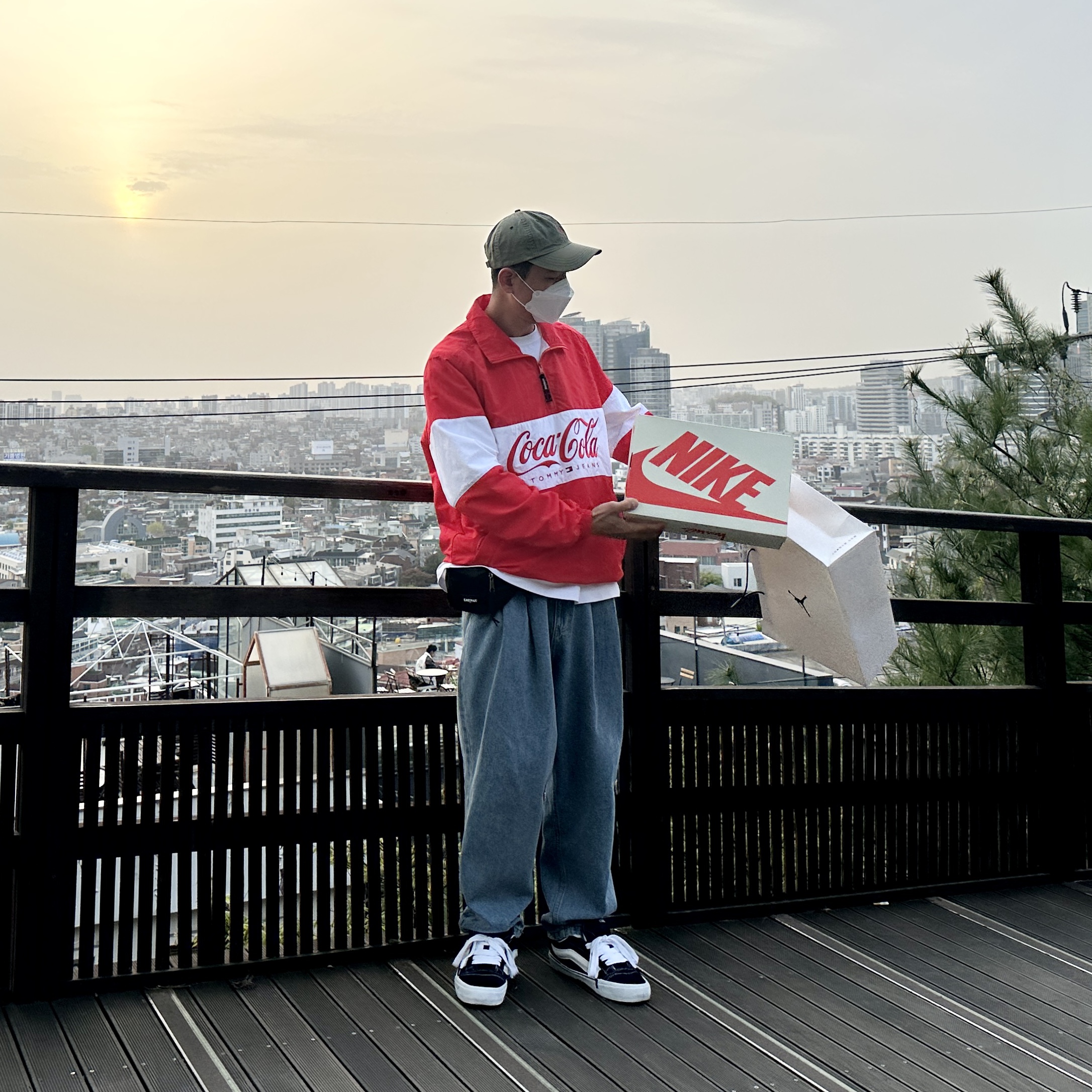 Vans Vault x Imran Potato Knu-Skool VR3 LX Black White, Nike x Stussy Air Force 1 '07 Mid SP Fossil 착용 스타일 - 1