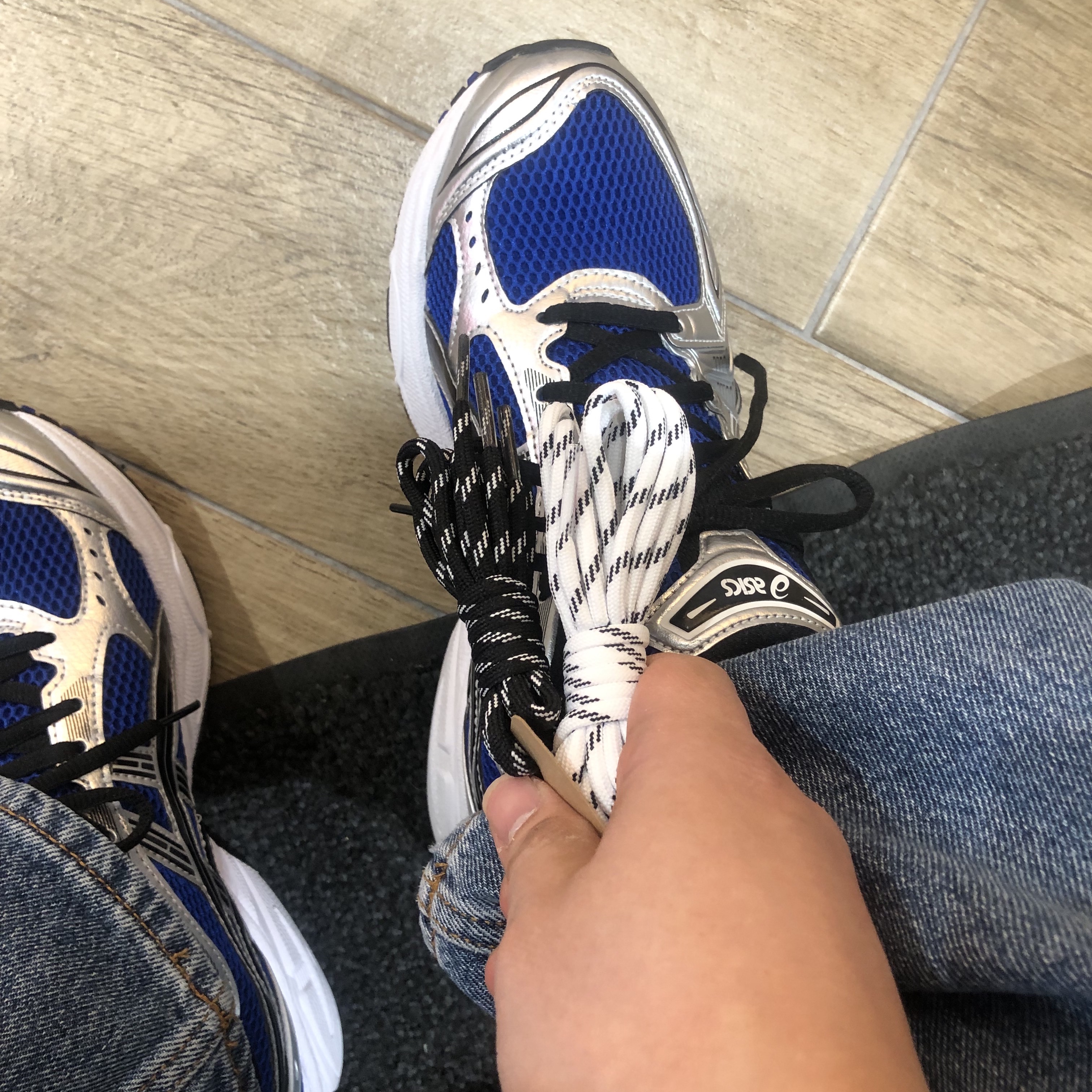 Asics Gel-Kayano 14 Monaco Blue Black 착용 스타일 - 2