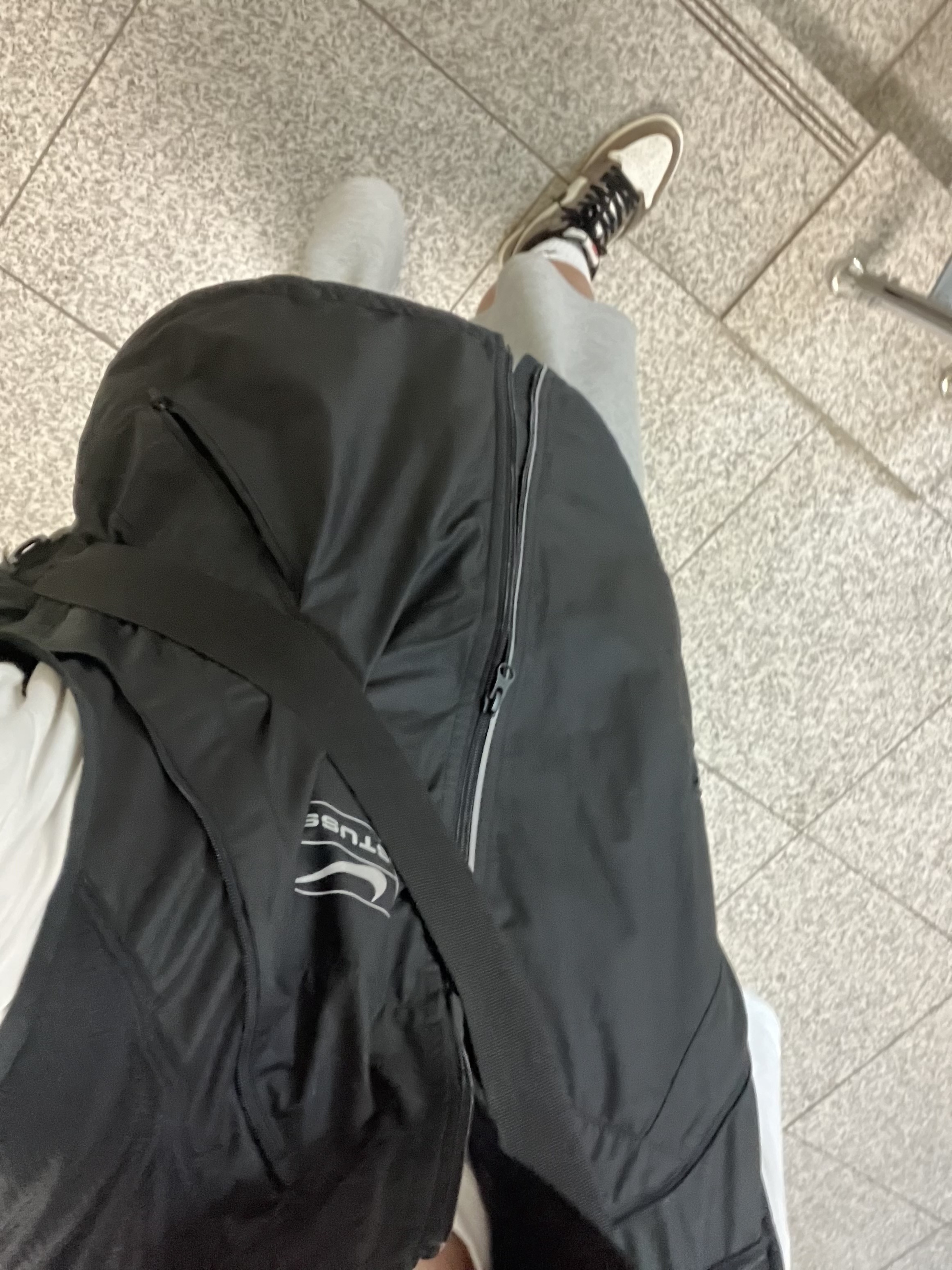 Jordan 1 x Travis Scott Retro High OG SP Mocha, Nike x Stussy NRG FL Storm-Fit Jacket Black (DO5304-010) 착용 스타일