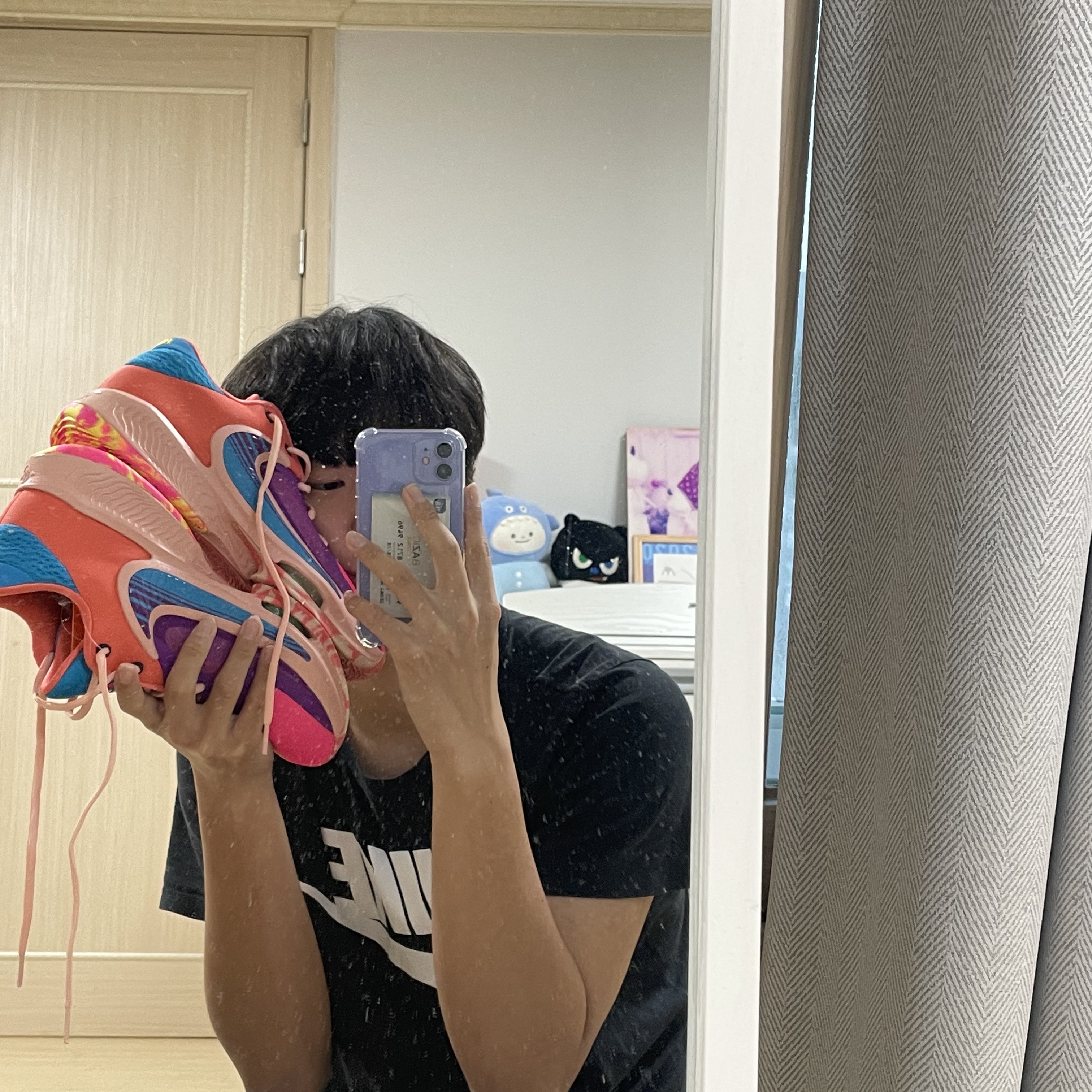 Nike Zoom Freak 4 Vivid Purple Hyper Pink 착용 스타일 - 2