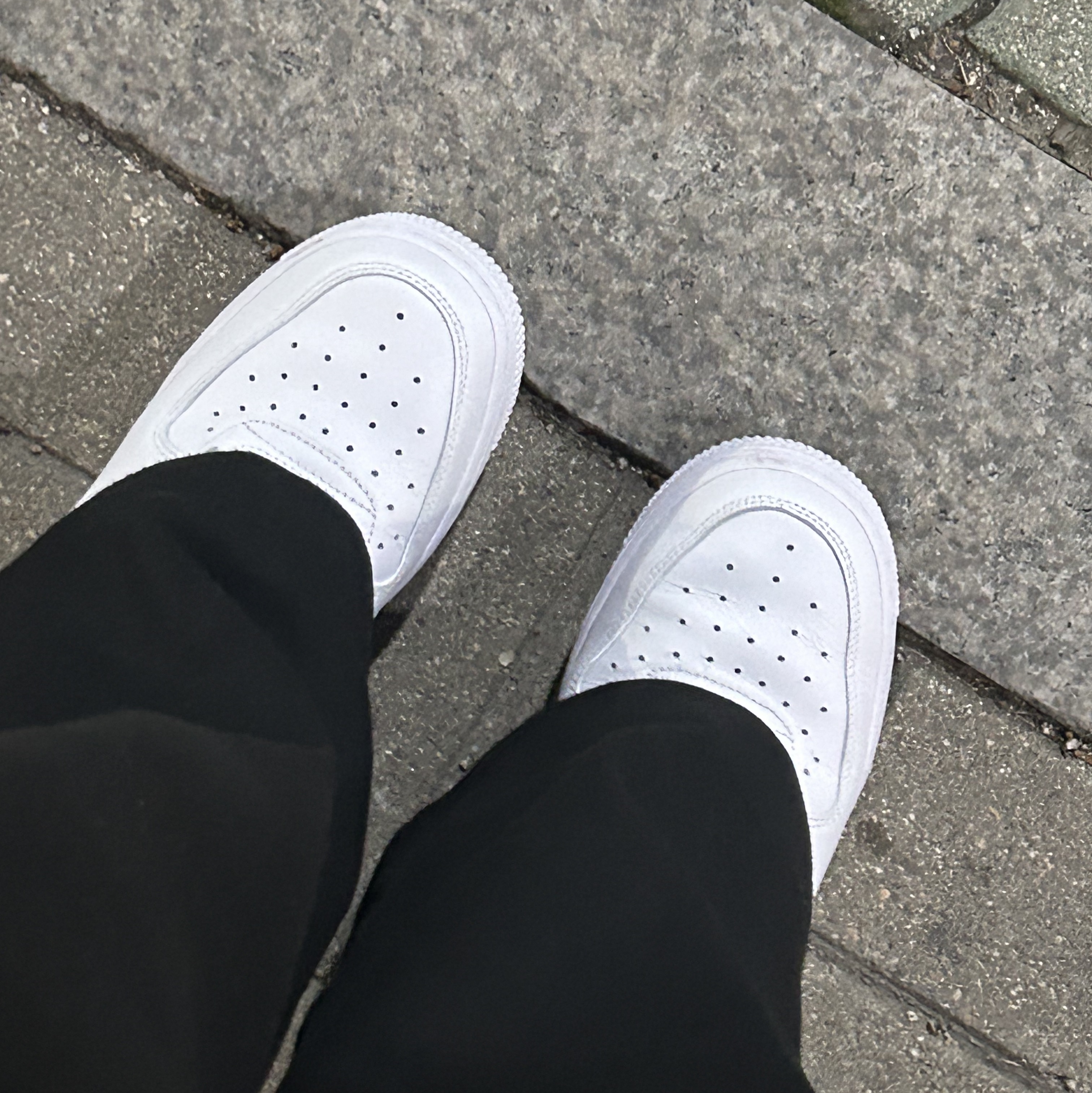 Nike Air Force 1 '07 Low White 착용 스타일