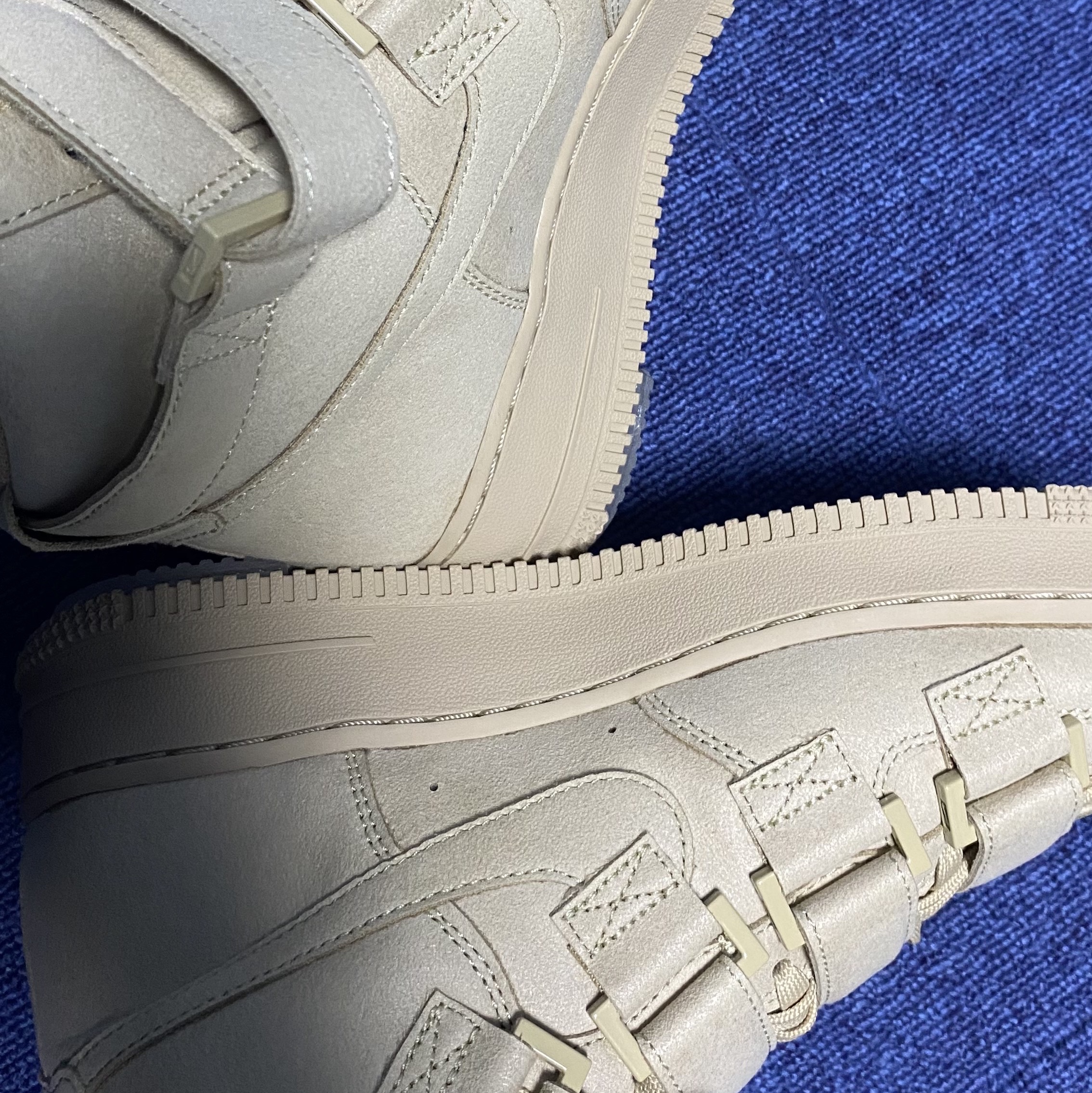 Nike x Billie Eilish Air Force 1 High '07 SP Mushroom 착용 스타일 - 2