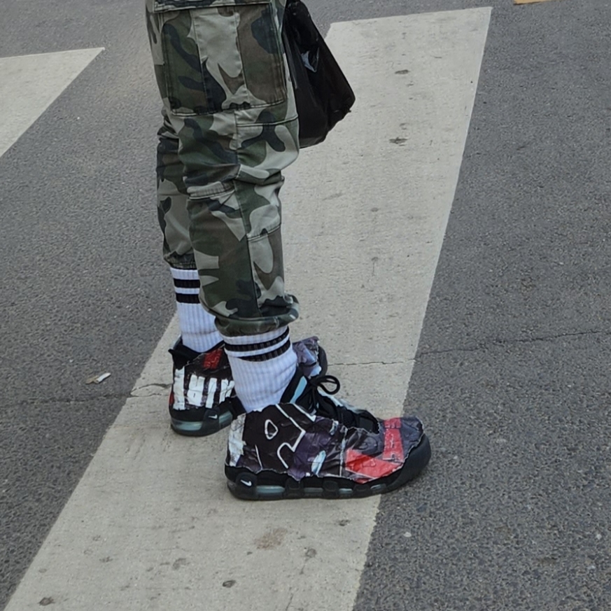 Nike Air More Uptempo 96 Maximum Volume 착용 스타일