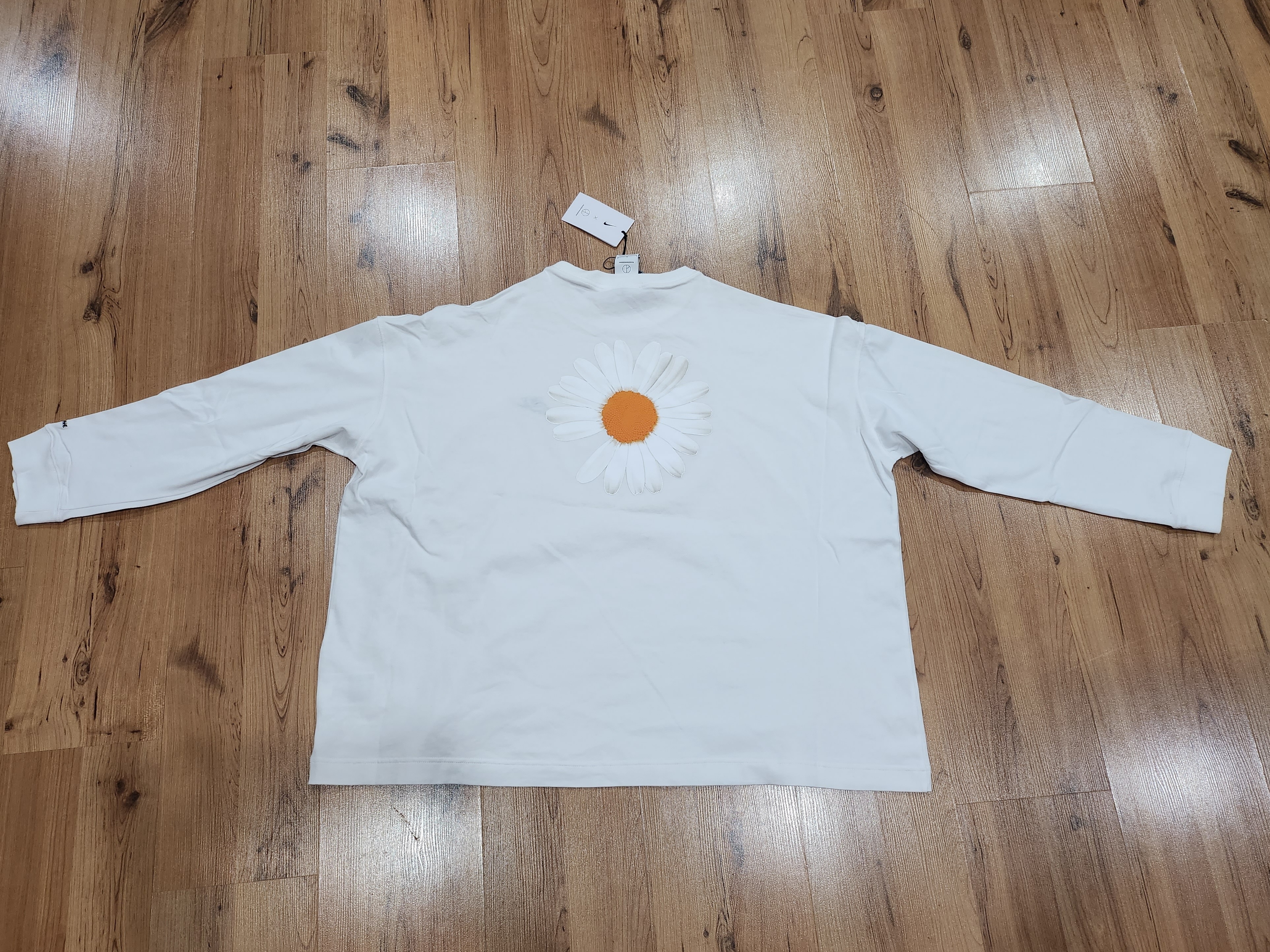 Nike x Peaceminusone LS T-Shirt White (DR0098-100) 착용 스타일 - 3