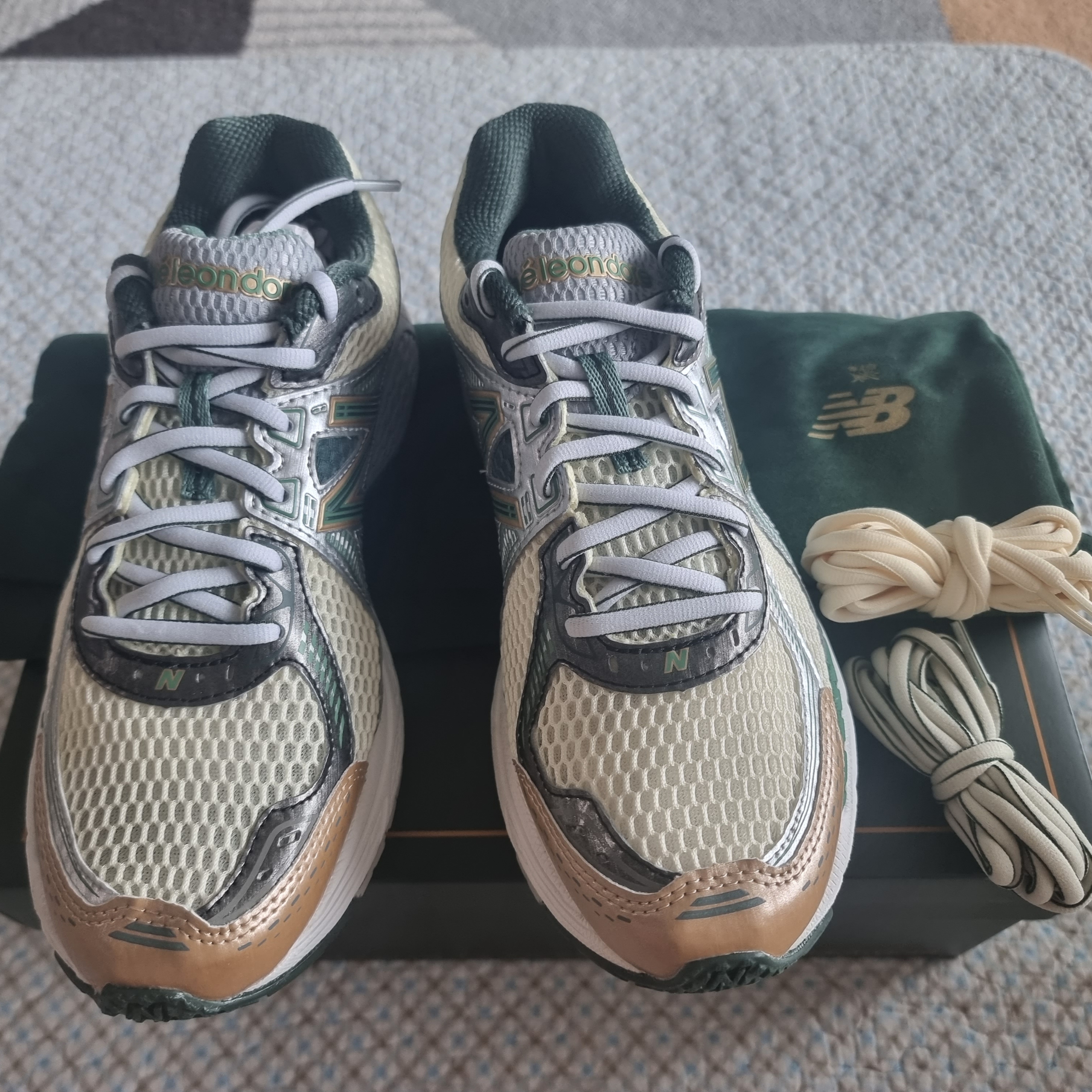 New Balance x Aime Leon Dore 860v2 Green 착용 스타일