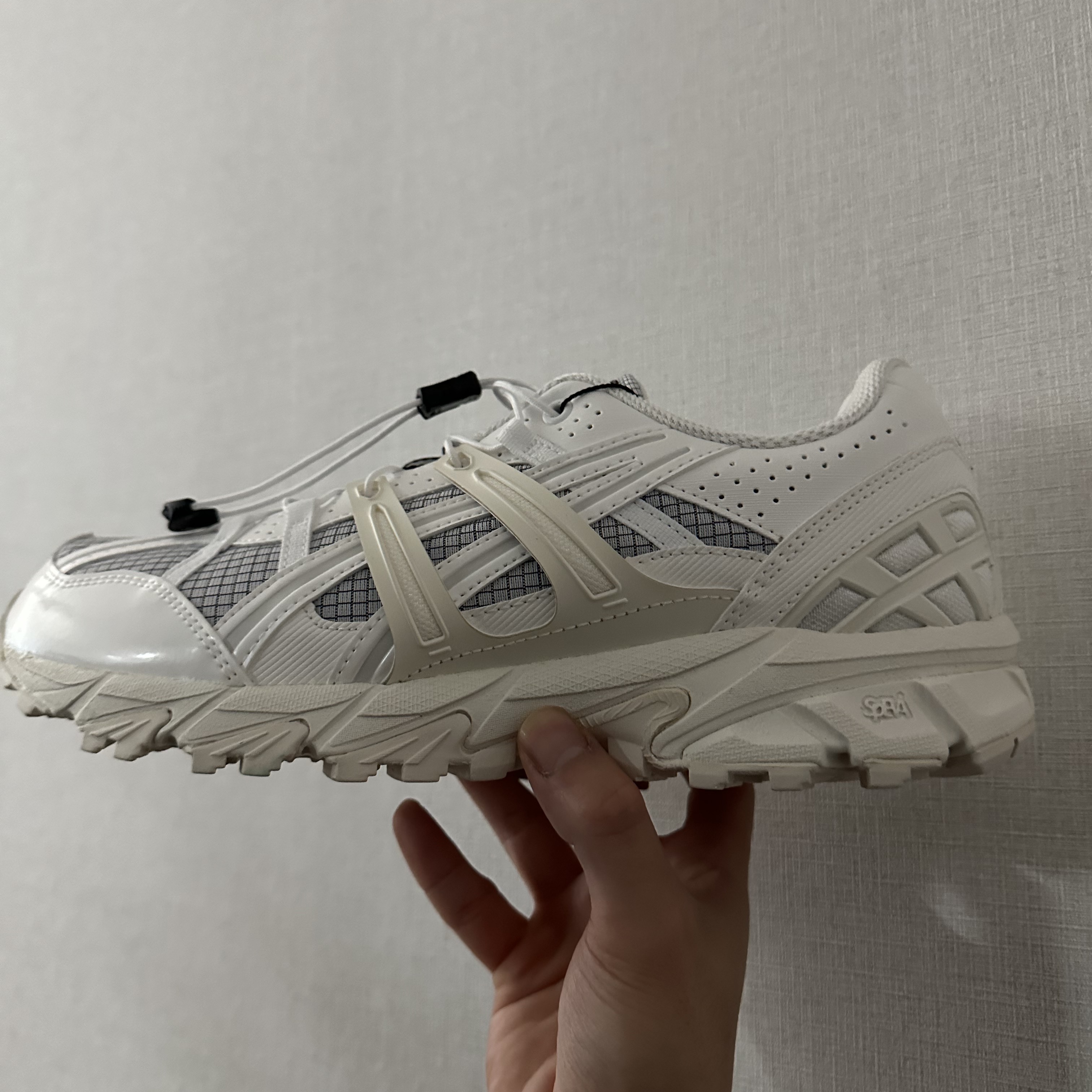 (W) Asics x Matin Kim Gel-Sonoma 15-50 Glacier Grey White 착용 스타일 - 2