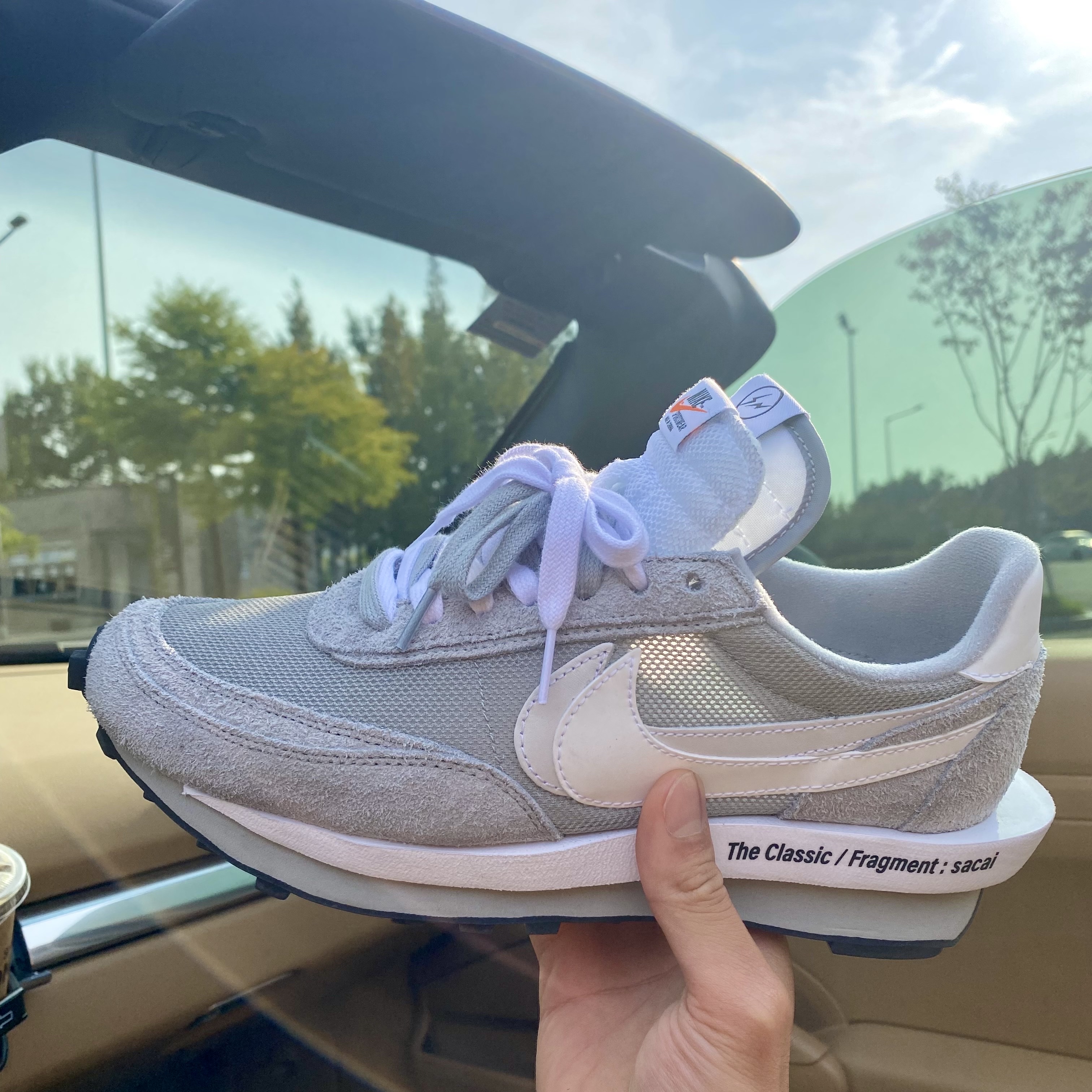 Nike x Sacai x Fragment LDWaffle Light Smoke Grey 착용 스타일