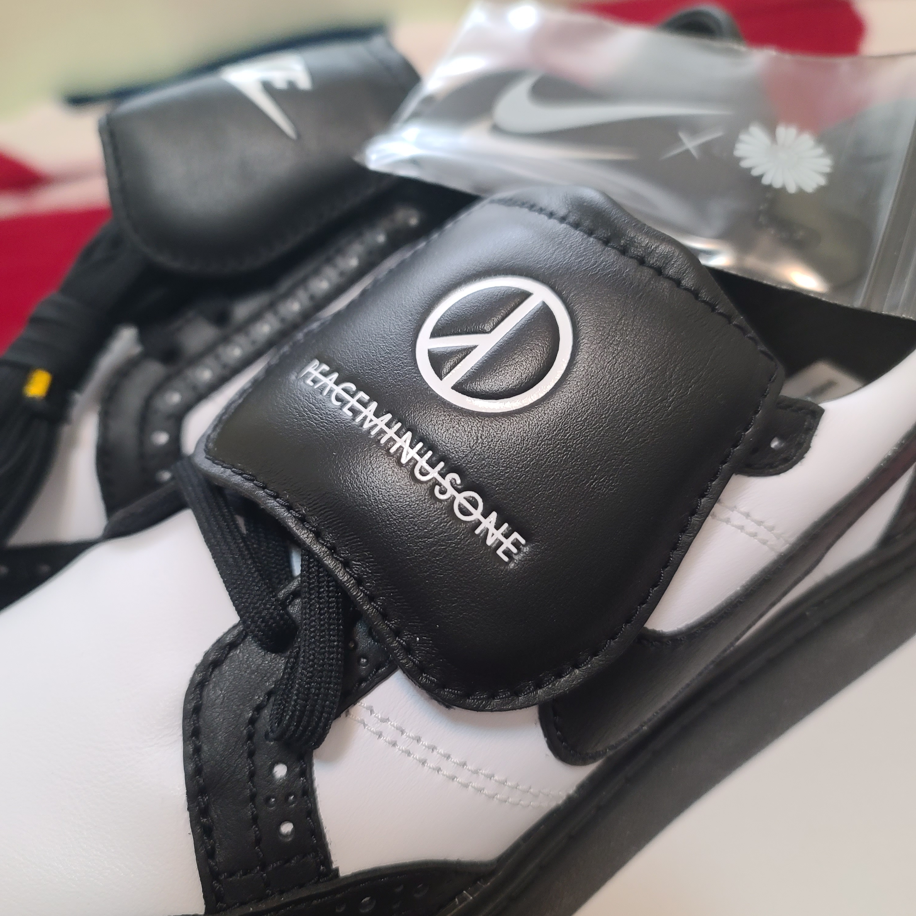 Nike x Peaceminusone Kwondo1 Black and White 착용 스타일