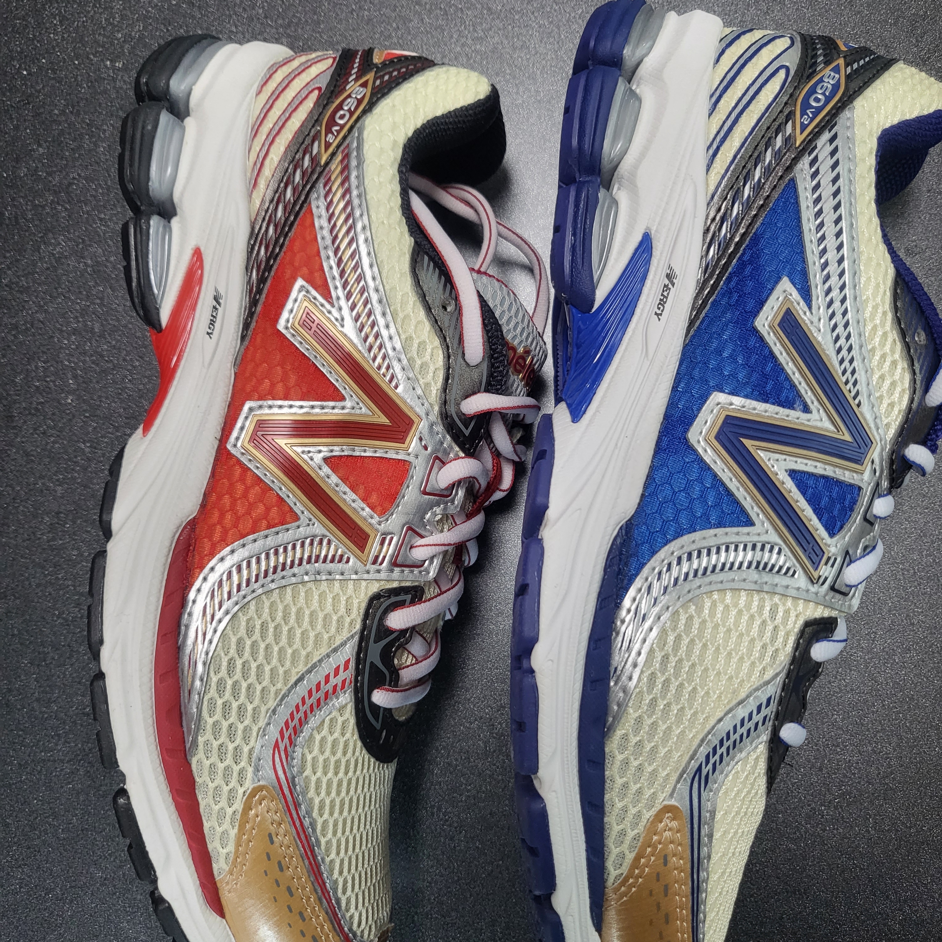 New Balance x Aime Leon Dore 860v2 Red 착용 스타일 - 5