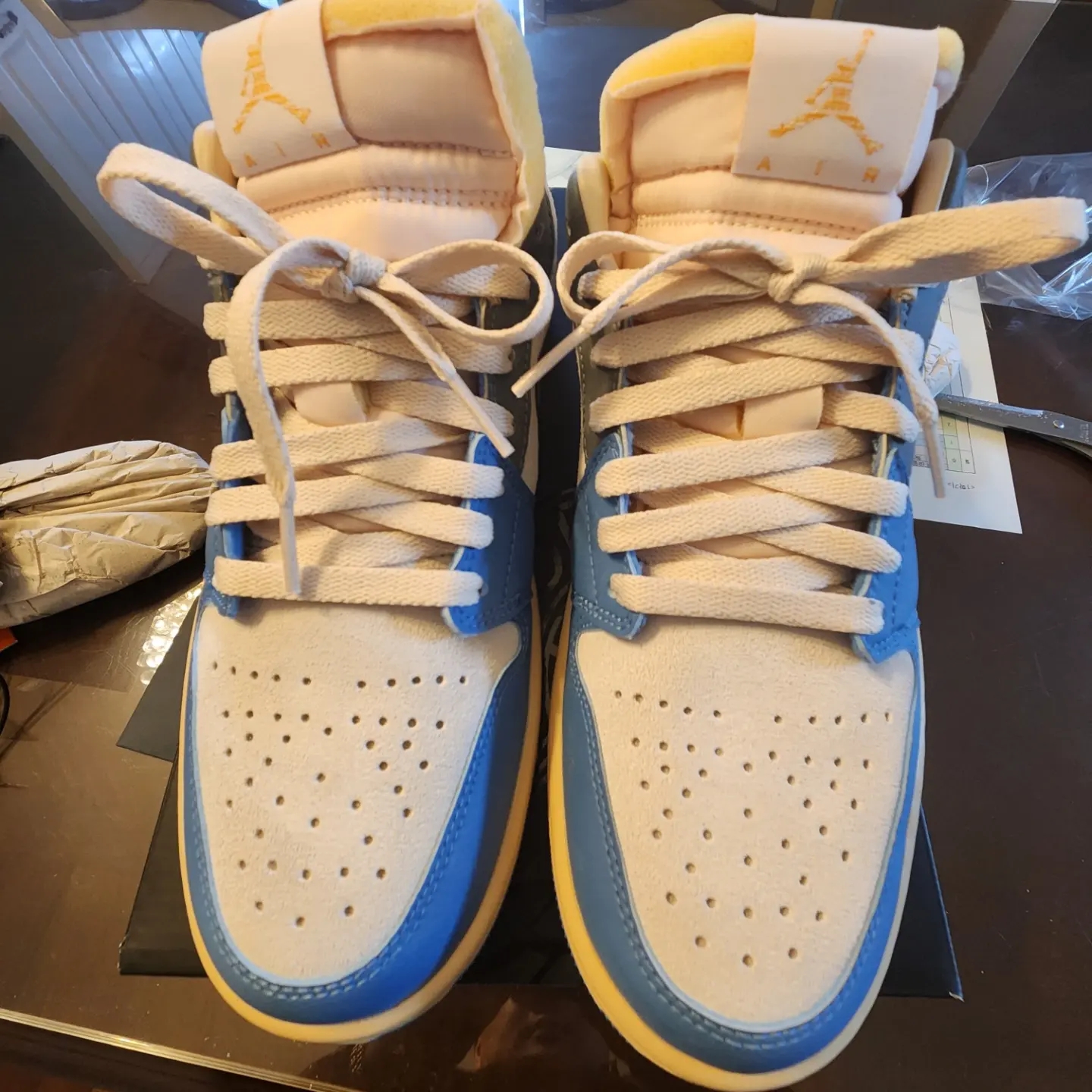 Jordan 1 Low SE Tokyo 96 착용 스타일 - 2