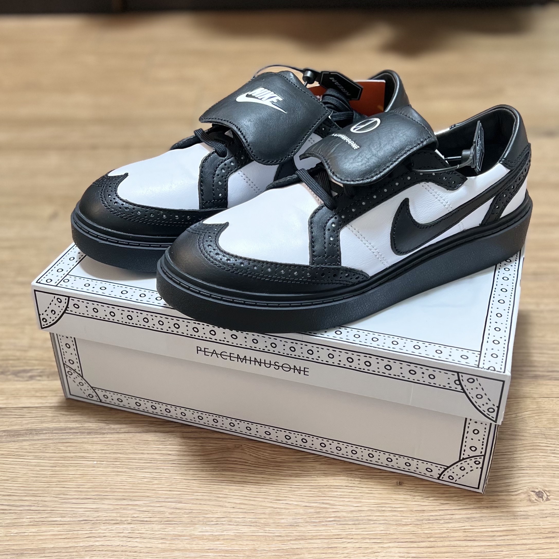 Nike x Peaceminusone Kwondo1 Black and White 착용 스타일