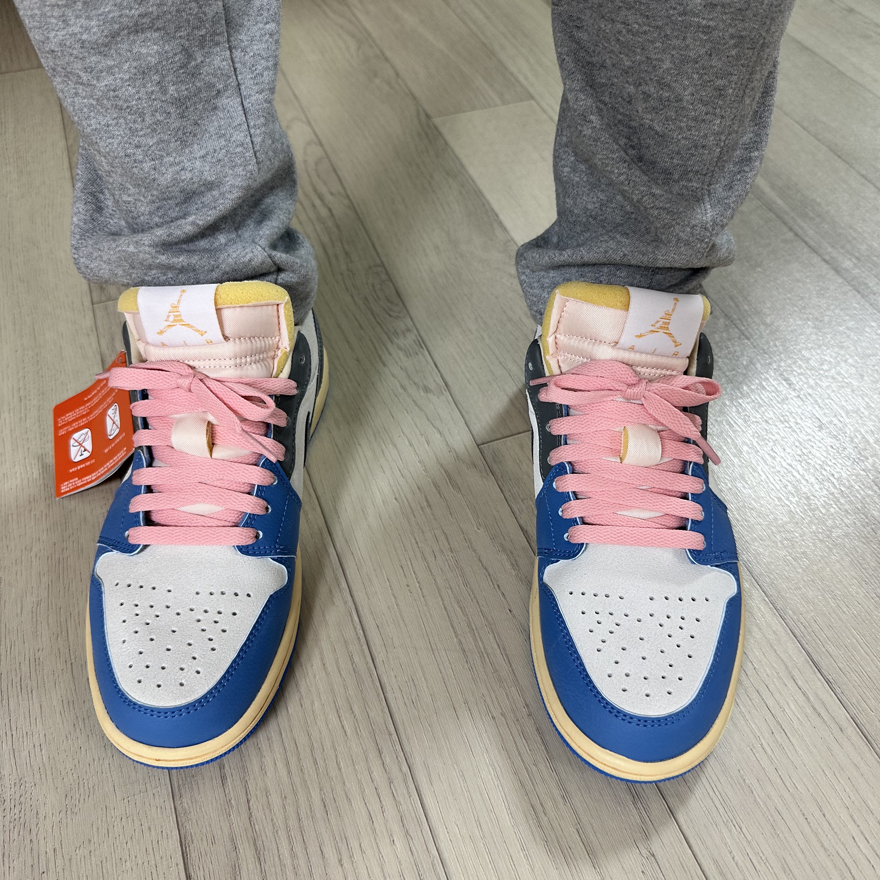 Jordan 1 Low SE Tokyo 96 착용 스타일