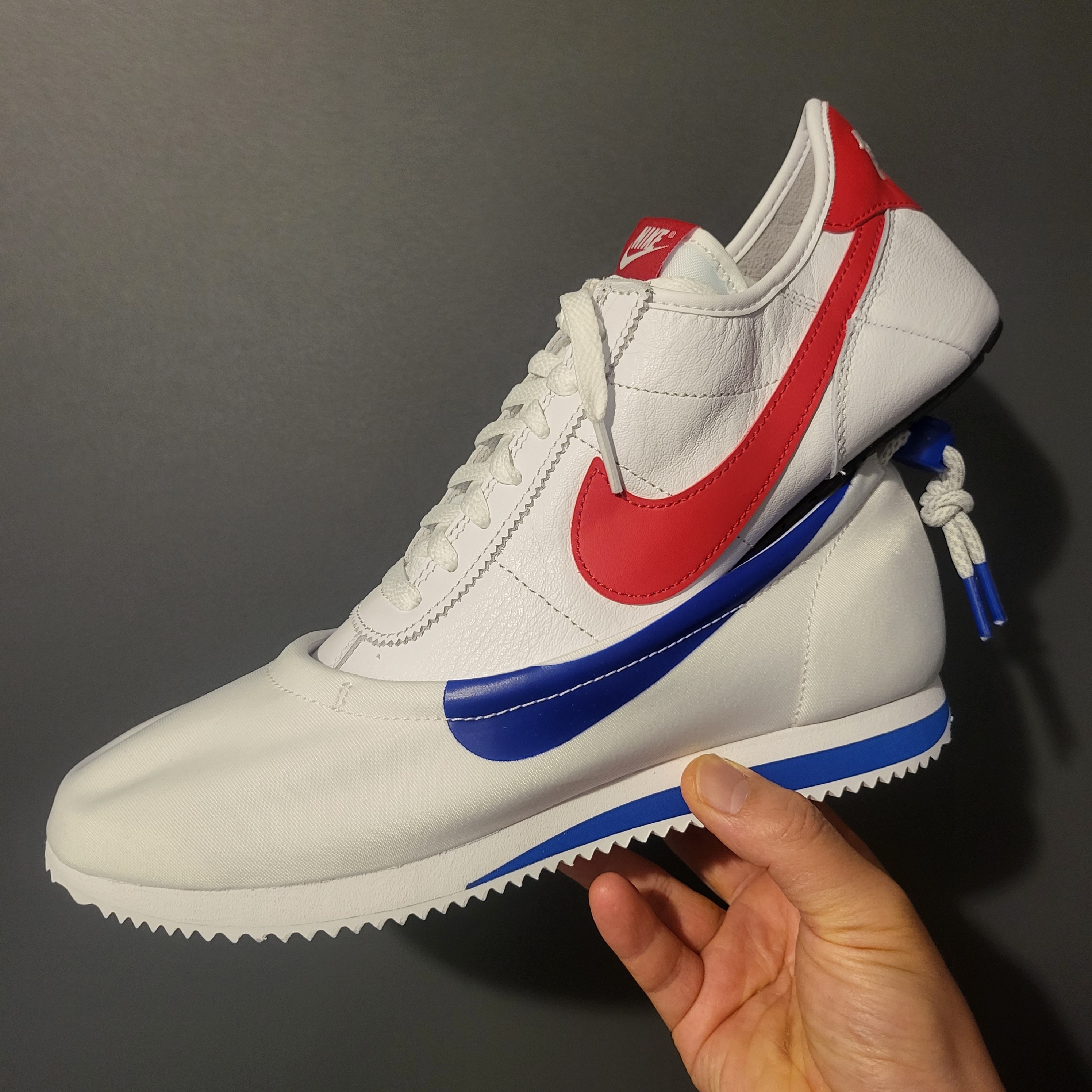 Nike x Clot Cortez SP White and Game Royal 착용 스타일 - 2