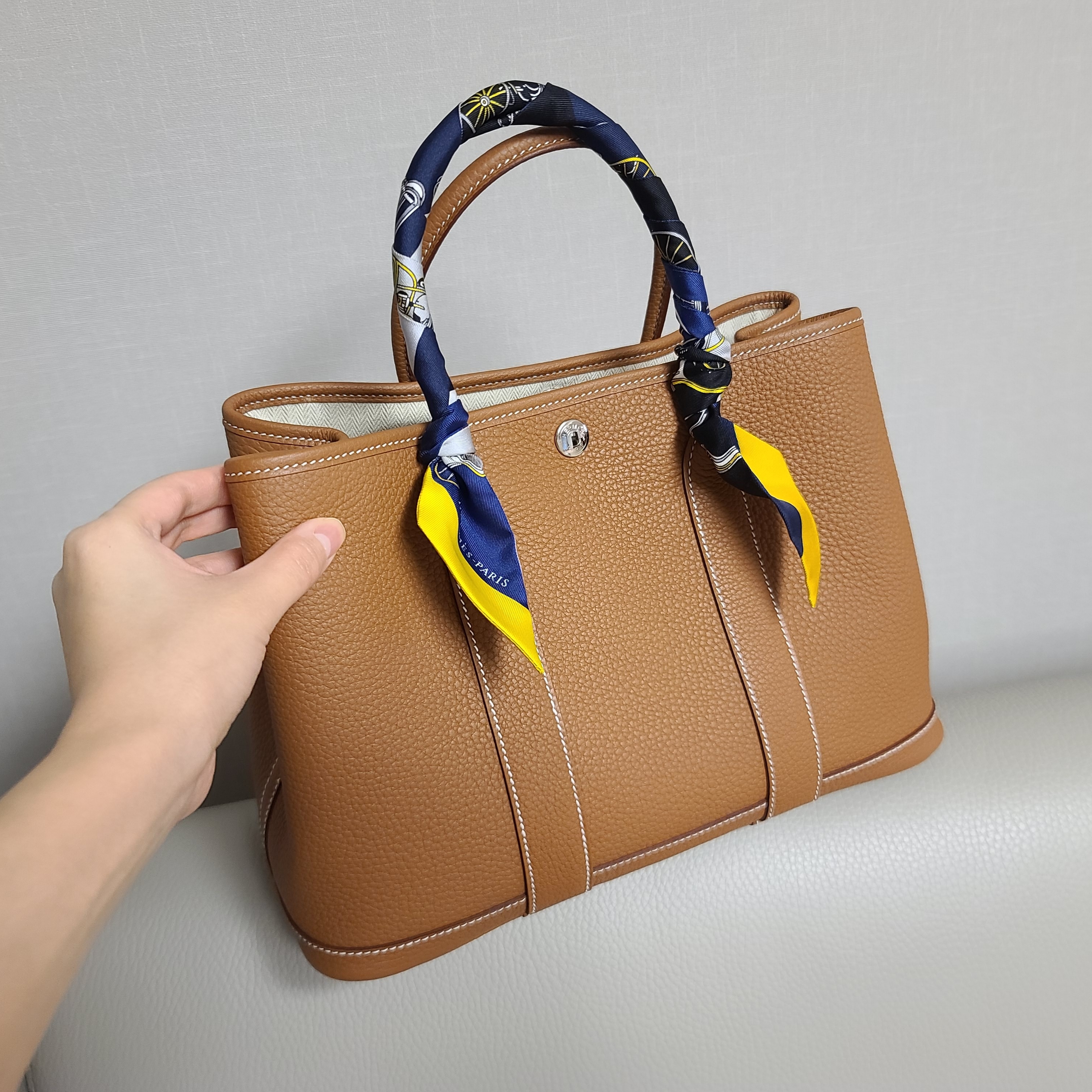 Hermes Garden Party 30 Bag Negonda & Palladium Gold 착용 스타일 - 1