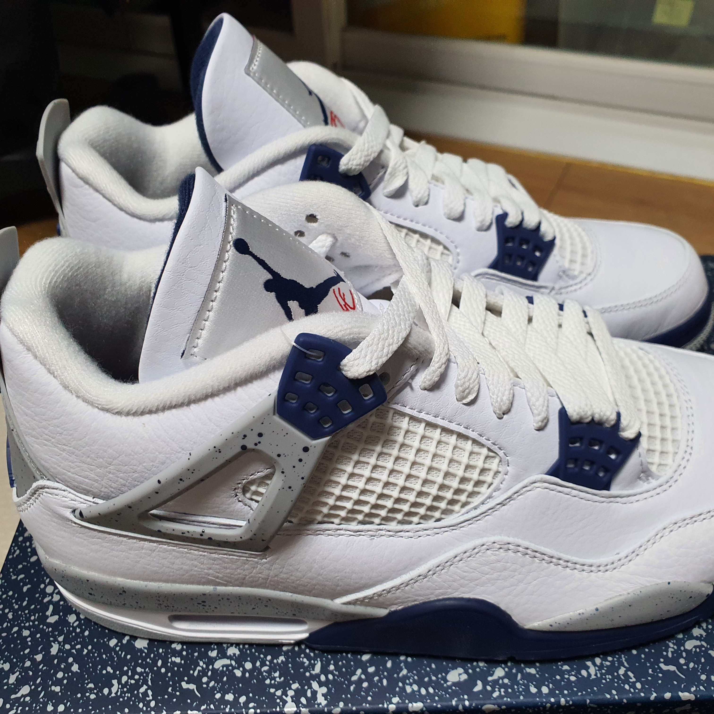 Jordan 4 Retro Midnight Navy 착용 스타일 - 1