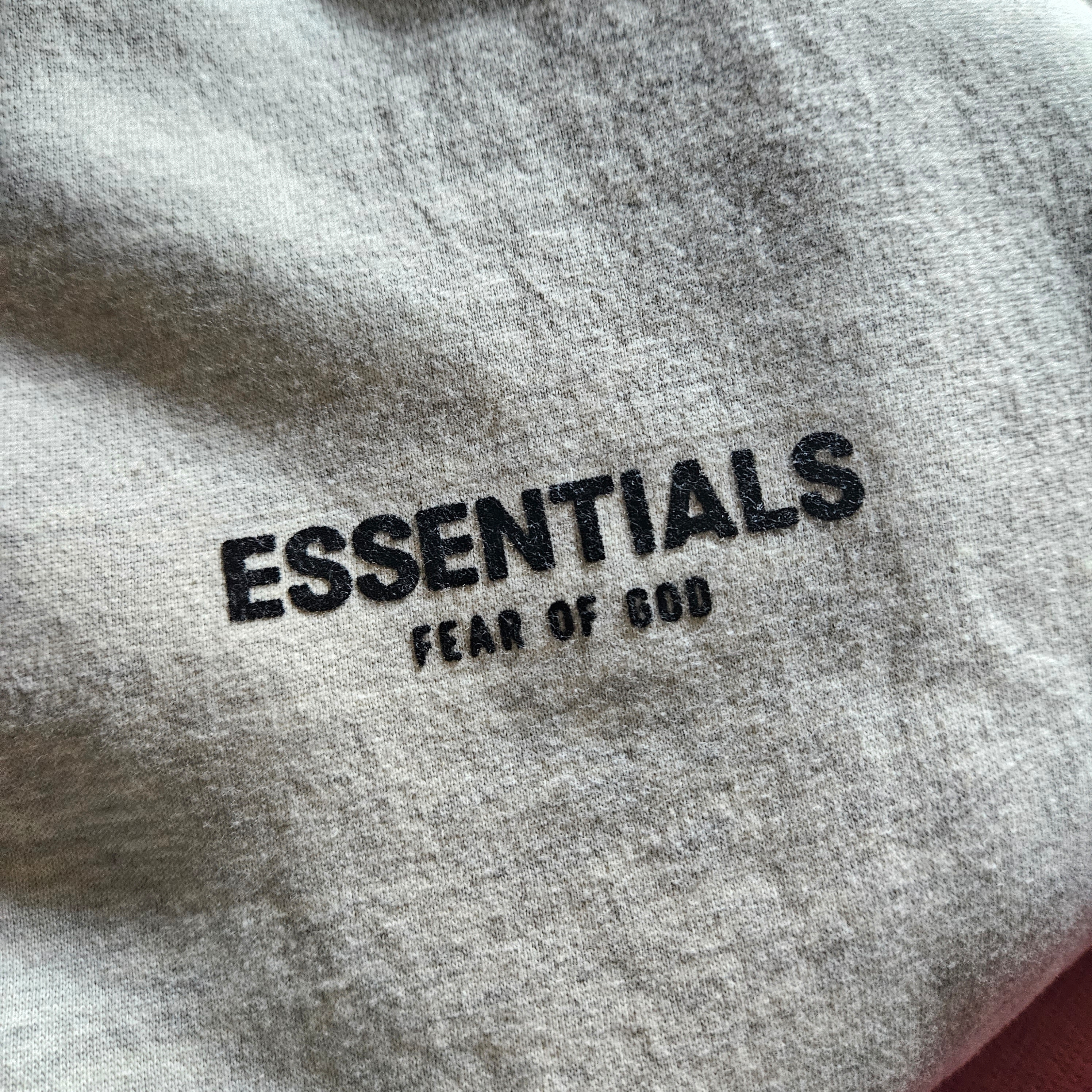Essentials The Core Collection Crewneck Sweatshirt Light Oatmeal 착용 스타일