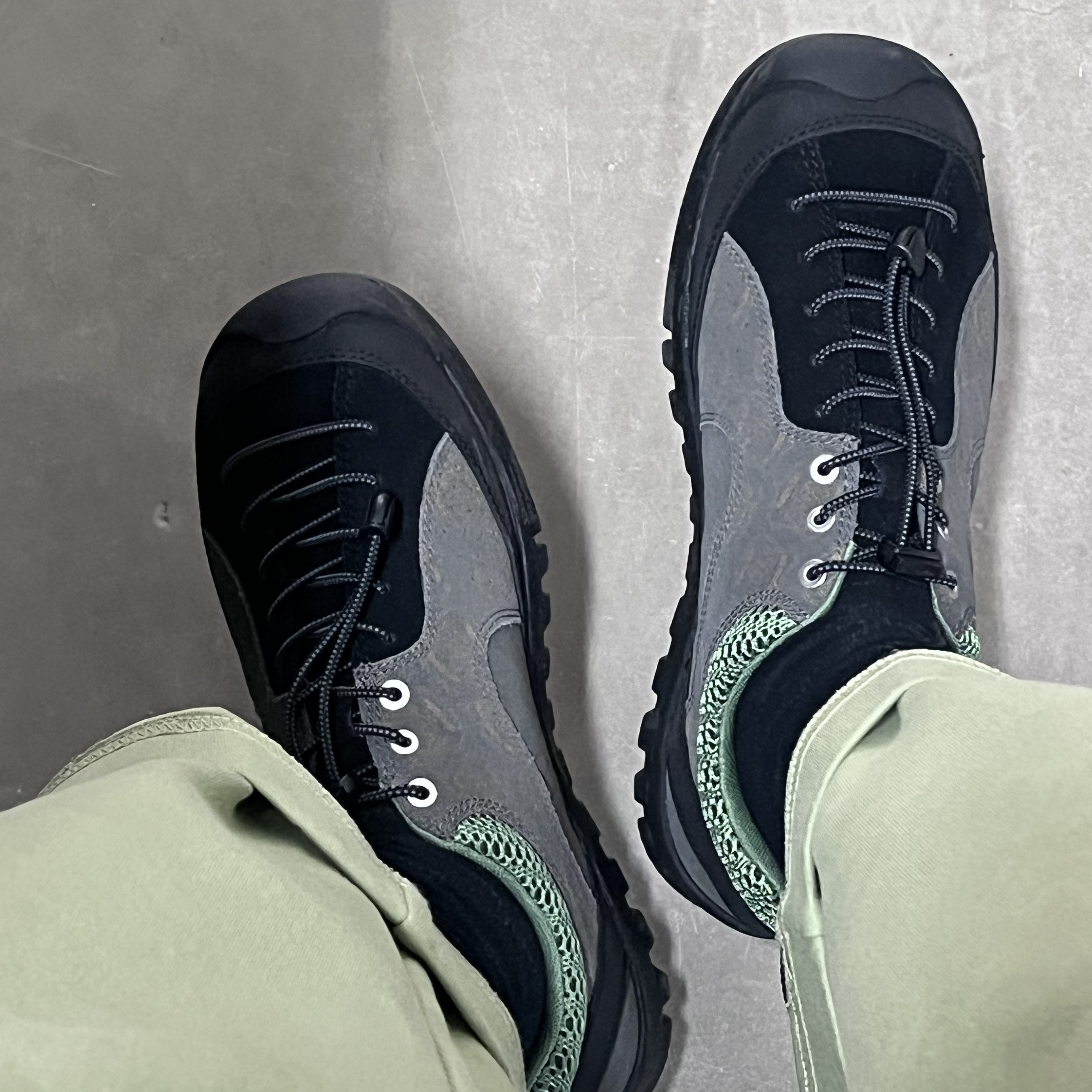 Keen Jasper Rocks SP Sneakers NAC Field 착용 스타일