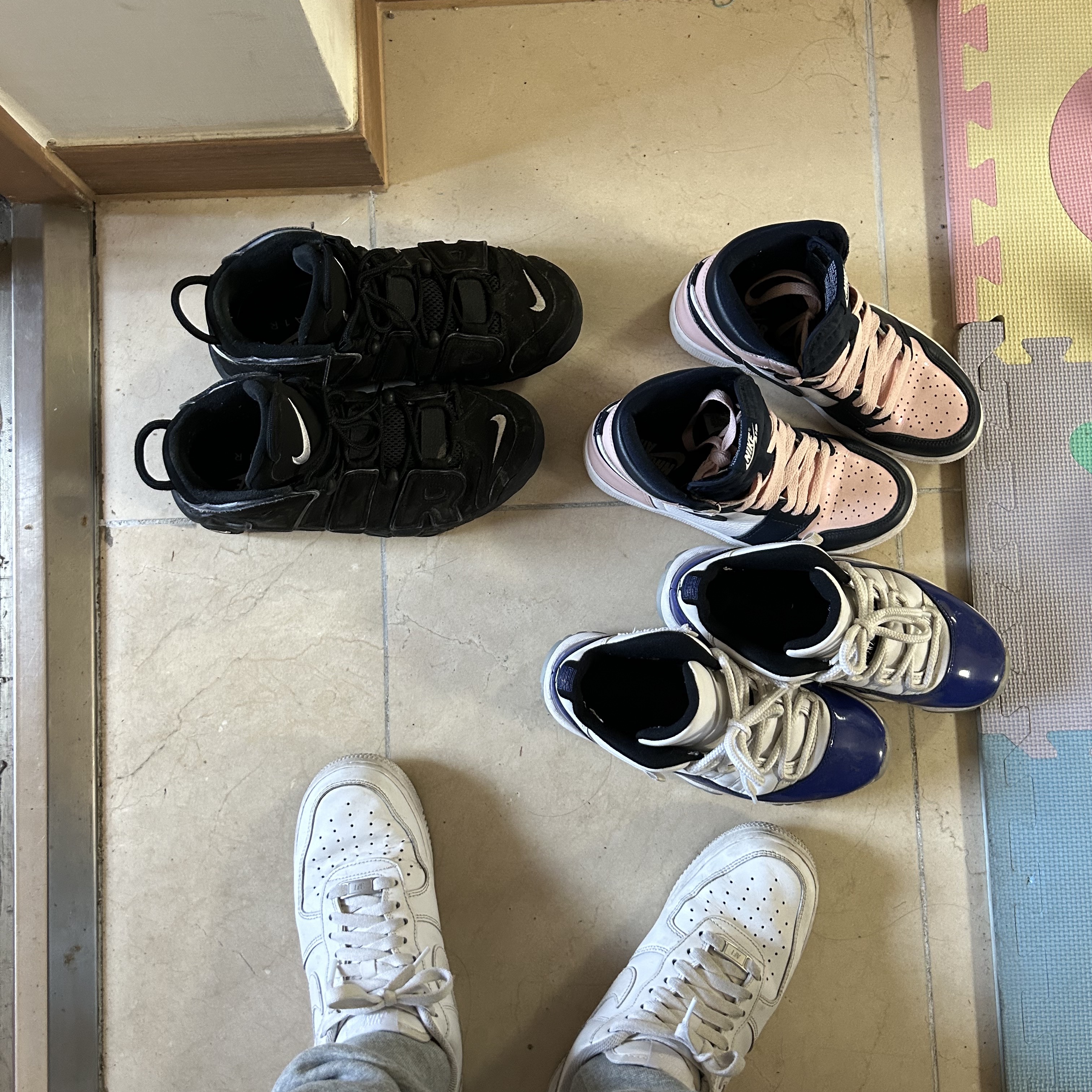 (W) Jordan 11 Retro Low Concord Sketch, (W) Jordan 1 Retro High OG Atmosphere 착용 스타일