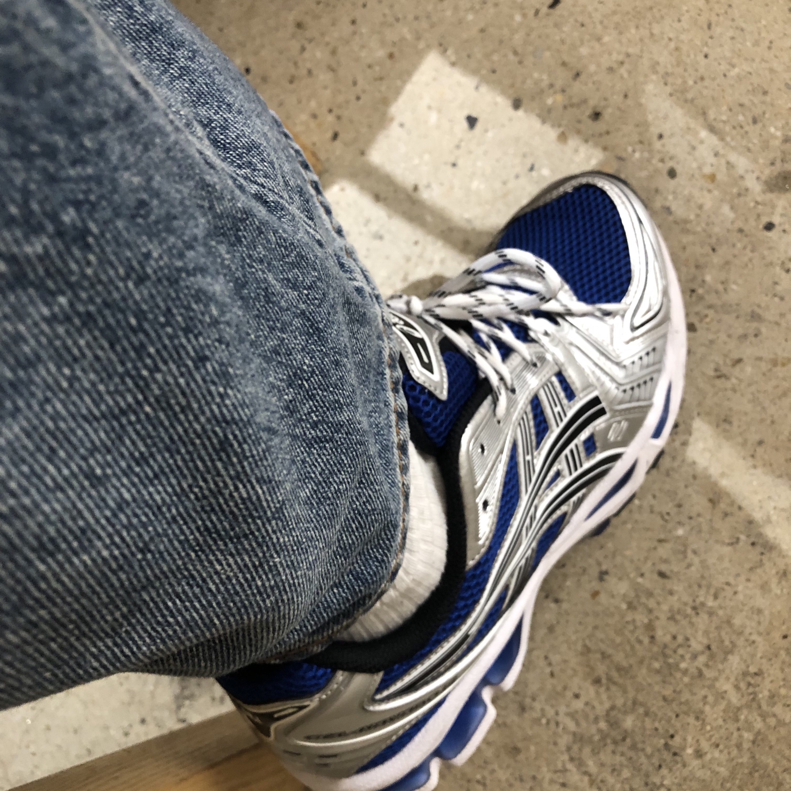 Asics Gel-Kayano 14 Monaco Blue Black 착용 스타일 - 1